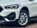 BMW X1 "sDrive" 18 d "Advantage" LED NAVI CAM PDC Blanc - thumbnail 3