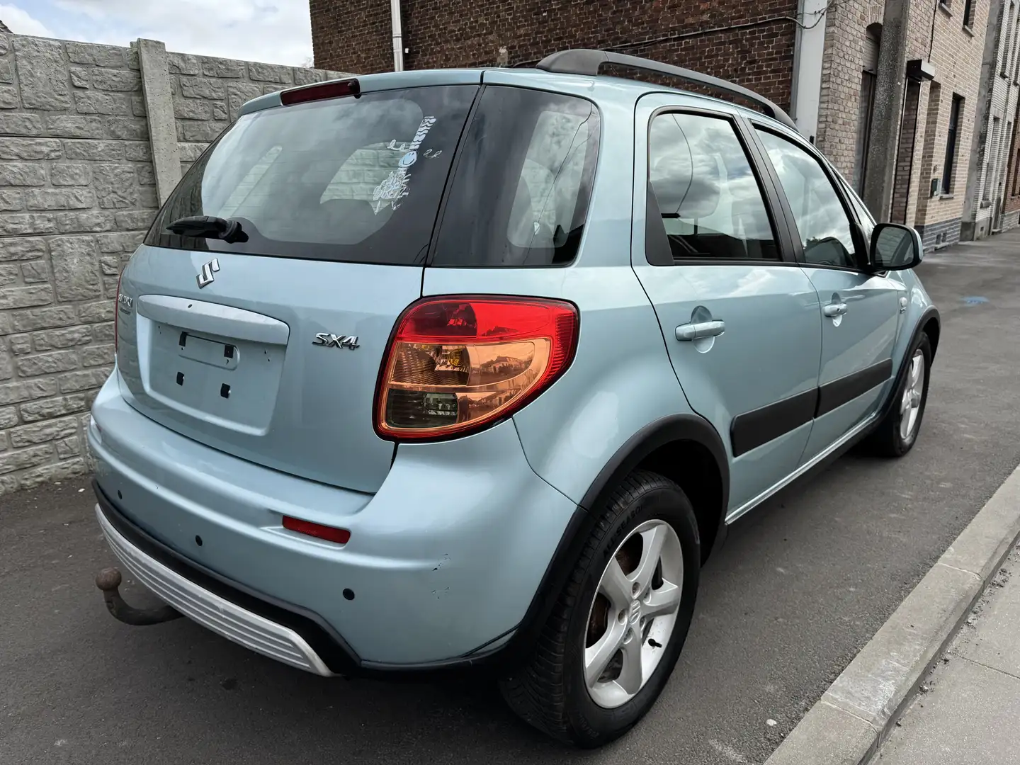 Suzuki SX4 1.9 DDiS GL Bleu - 1