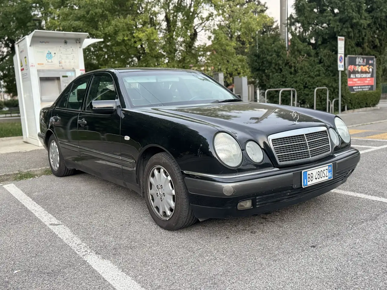 Mercedes-Benz E 200 k Elegance Kompressor, foto 2