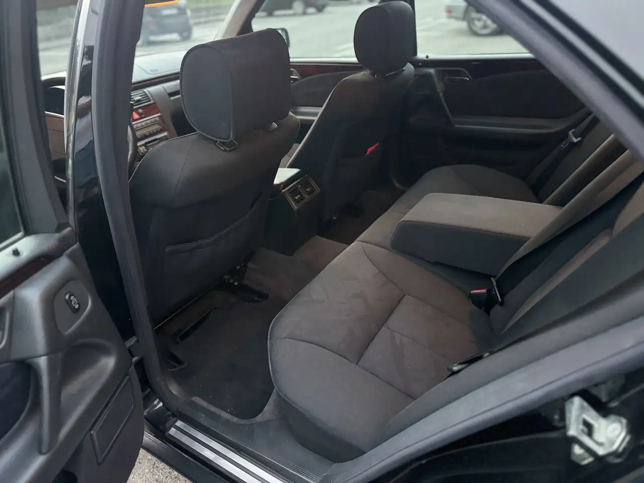 Mercedes-Benz E 200 k Elegance Kompressor, foto 7
