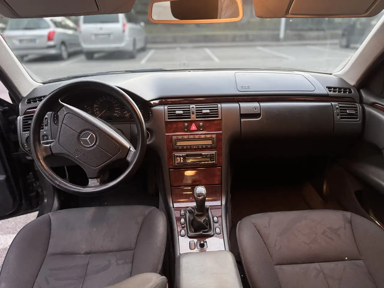 Mercedes-Benz E 200 k Elegance Kompressor, foto 8