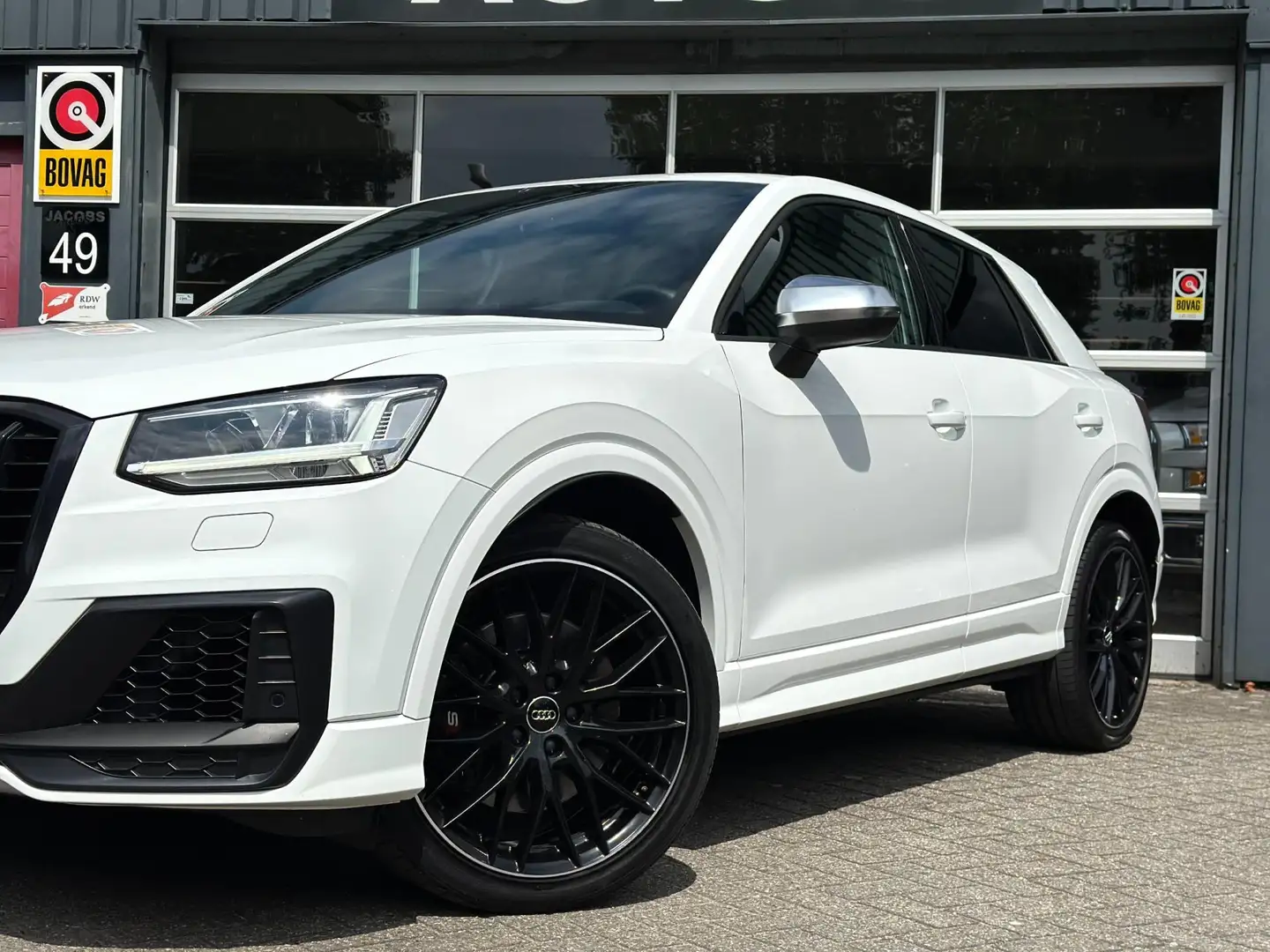 Audi Q2 2.0 TFSI SQ2 Pro Line Plus Quattro Wit - 2