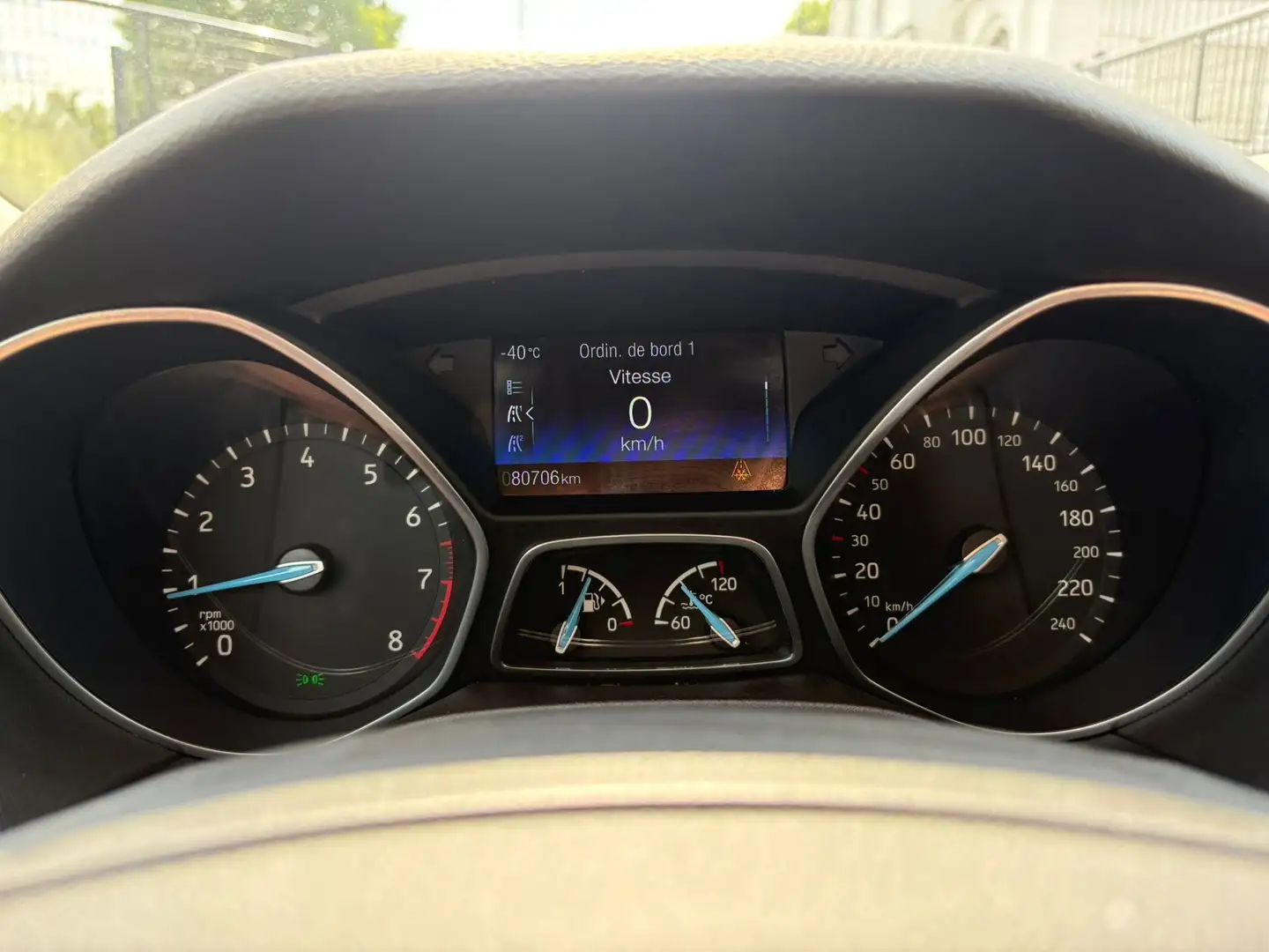 Ford Focus 1.0 EcoBoost - GARANTIE 1AN - GPS - CLIM - PDC Gris - 2