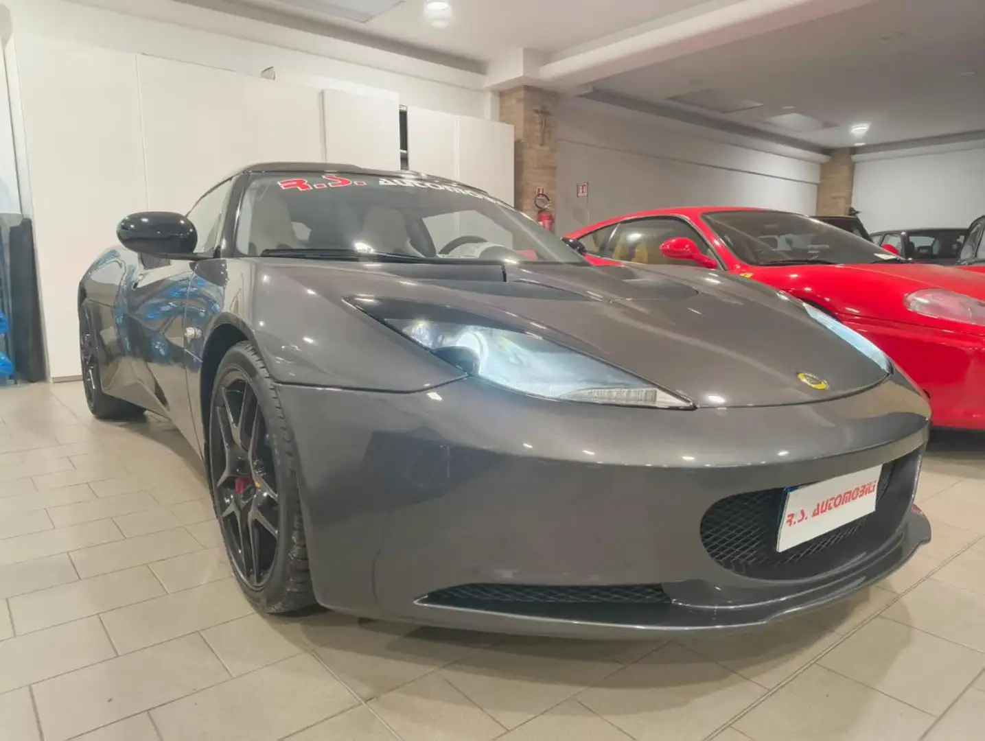 Lotus Evora 2+2 Grau - 1