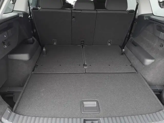 Skoda Kodiaq 2.0 TDI 142 kW 4x4 Selection 7 Sitzer AHK Navi ... Ansicht 10