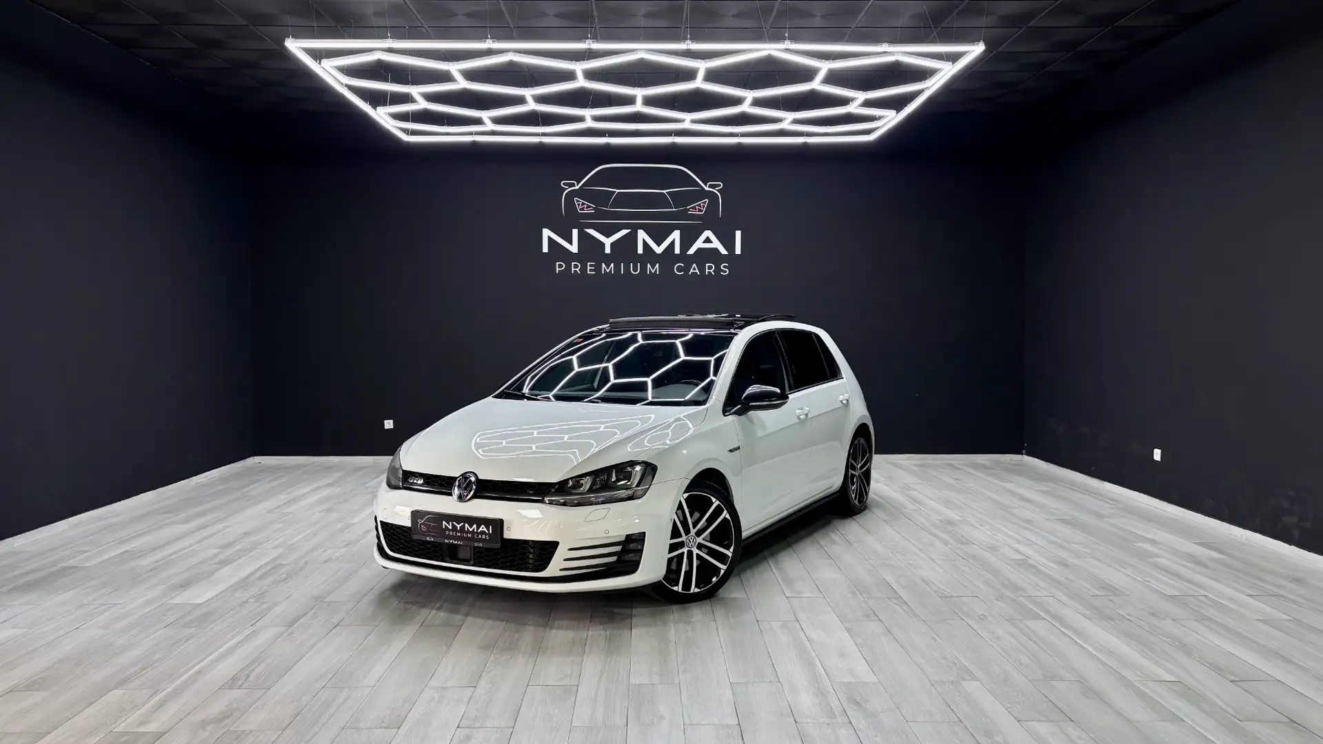 Volkswagen Golf 2.0TDI CR BMT GTD 184 Blanco - 1
