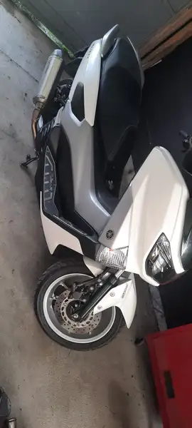 Yamaha NMAX 125 - foto 3