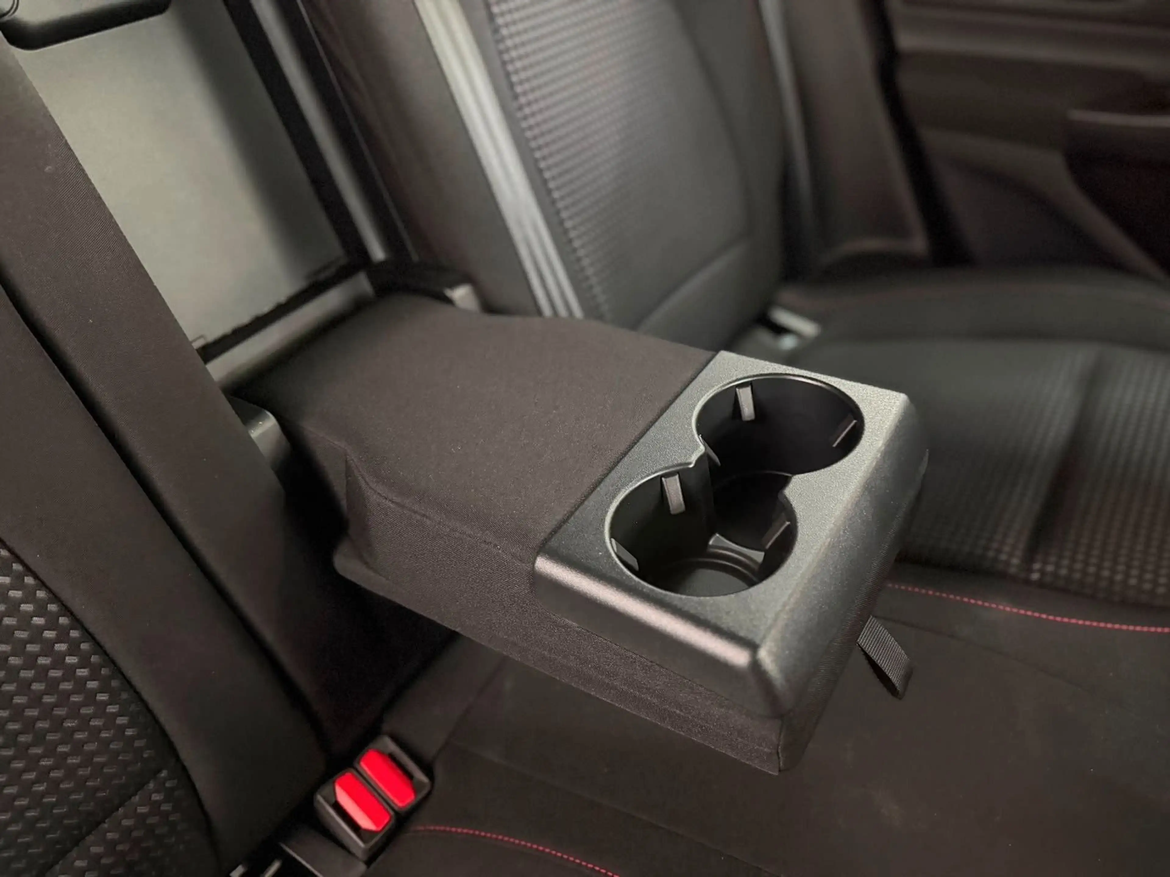 Ford Focus Turnier ST-Line X 1.Hand|AHK|Kamera|Navi — photo 12