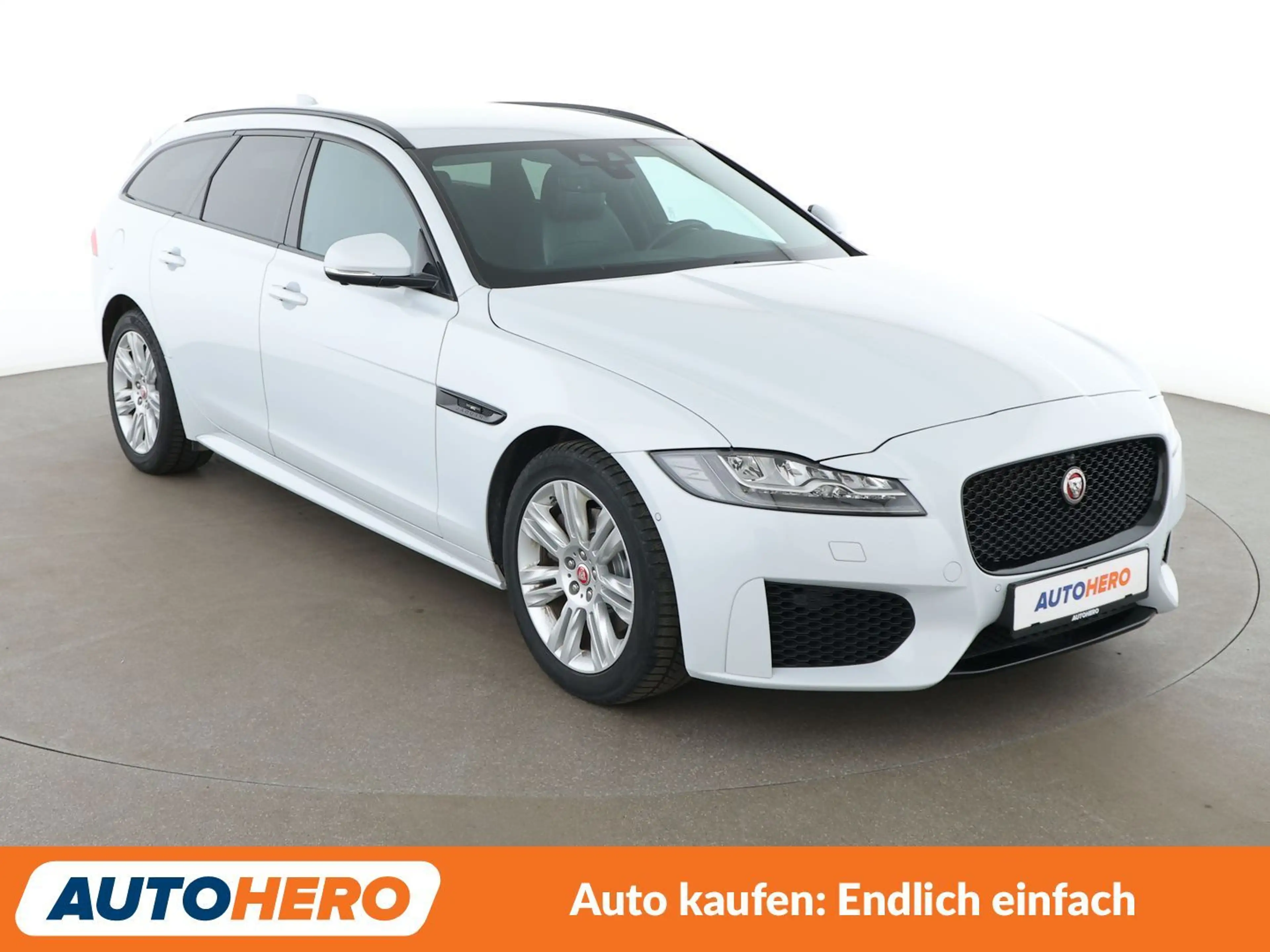 Jaguar XF 25d Chequered Flag AWD Aut.*LED*TEMPO*PLA* — photo 8
