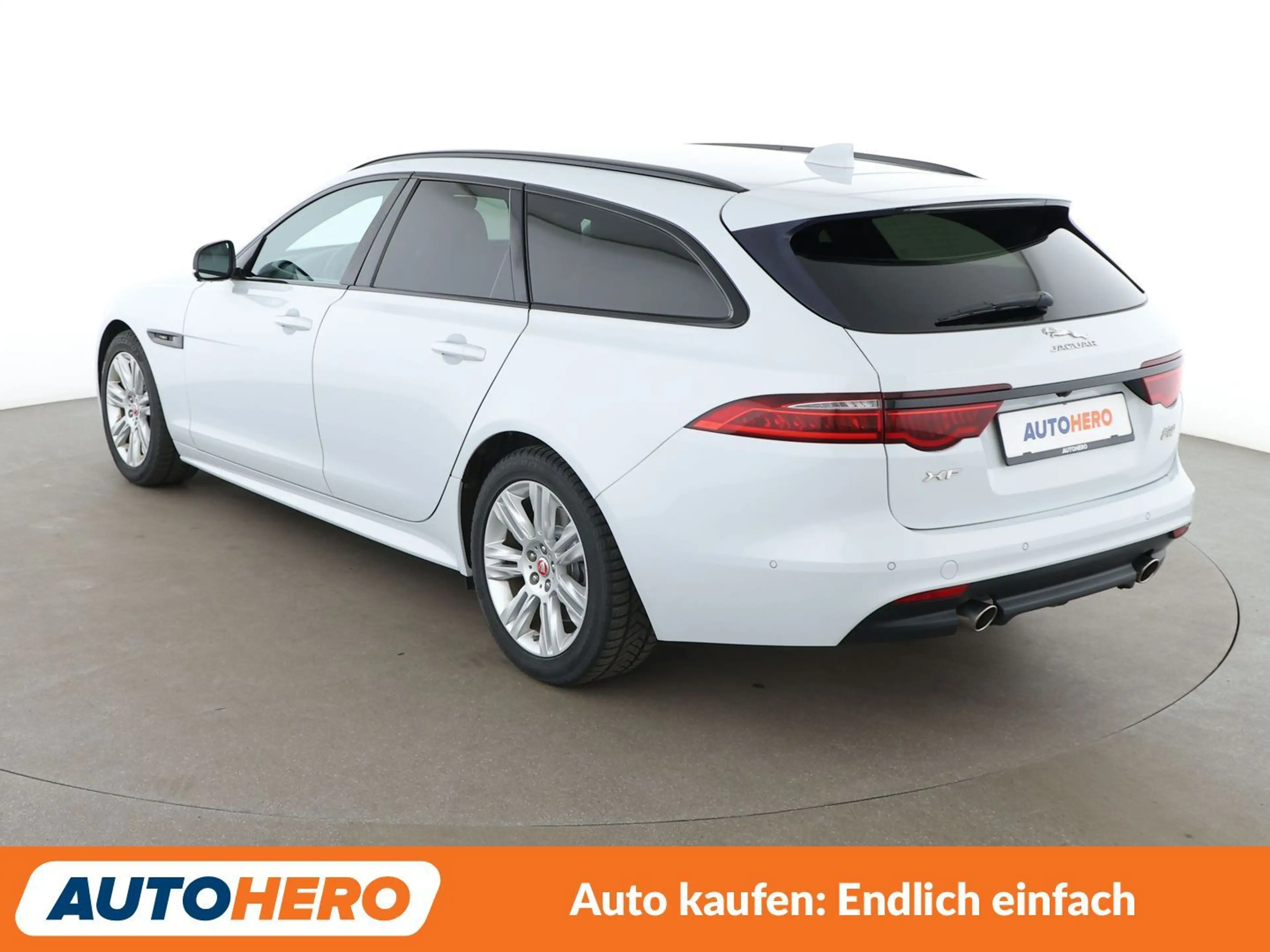 Jaguar XF 25d Chequered Flag AWD Aut.*LED*TEMPO*PLA* — photo 4