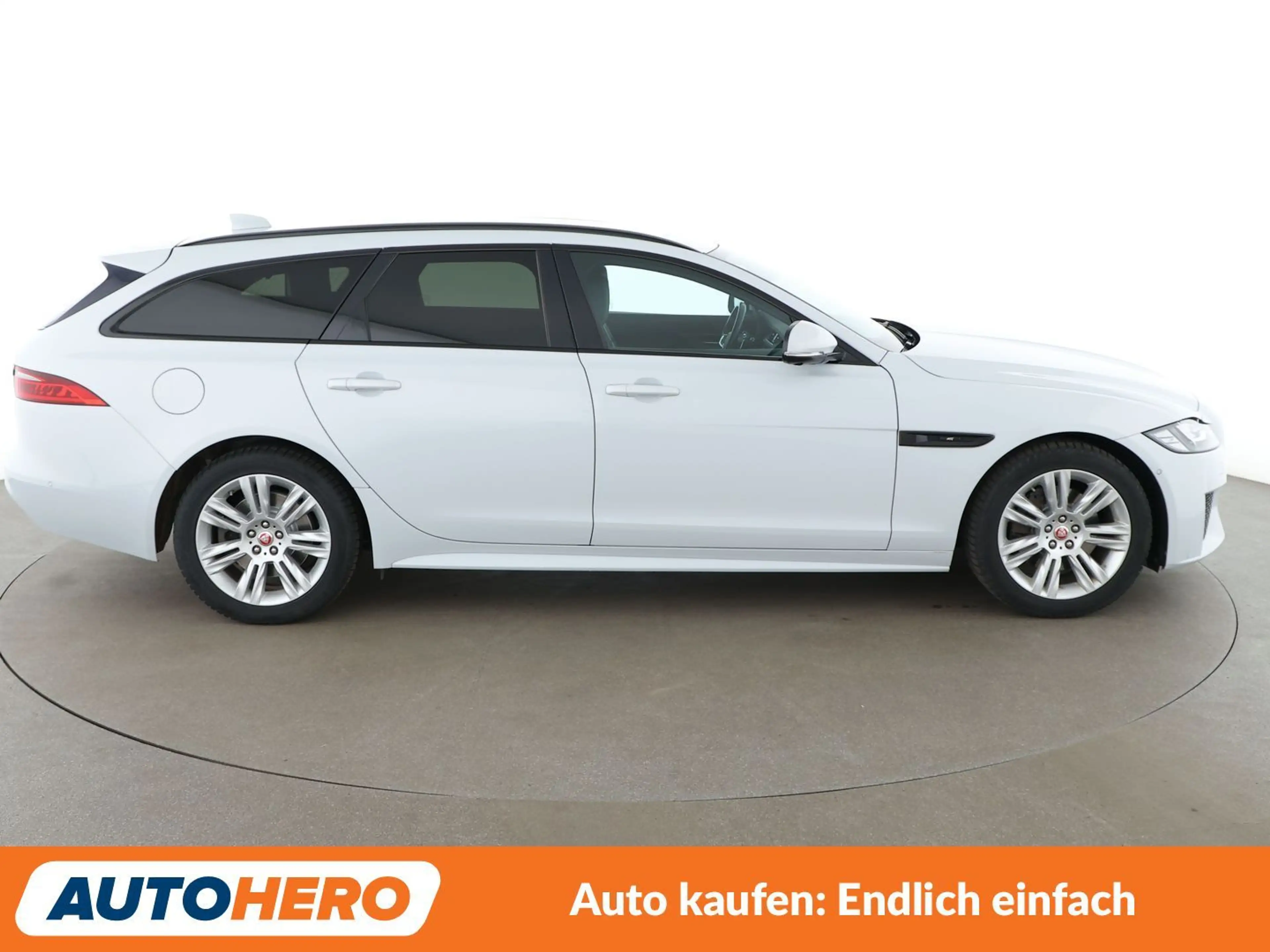 Jaguar XF 25d Chequered Flag AWD Aut.*LED*TEMPO*PLA* — photo 7