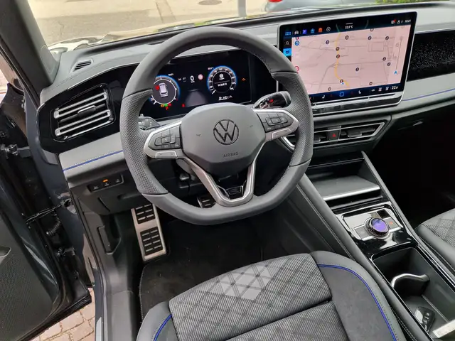 Volkswagen Tiguan view 10