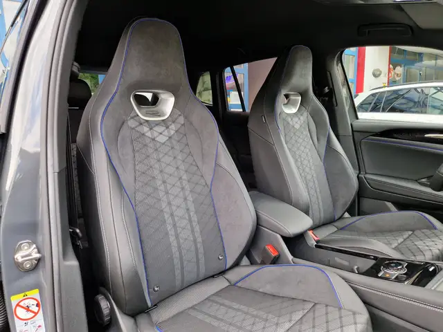 Volkswagen Tiguan view 9