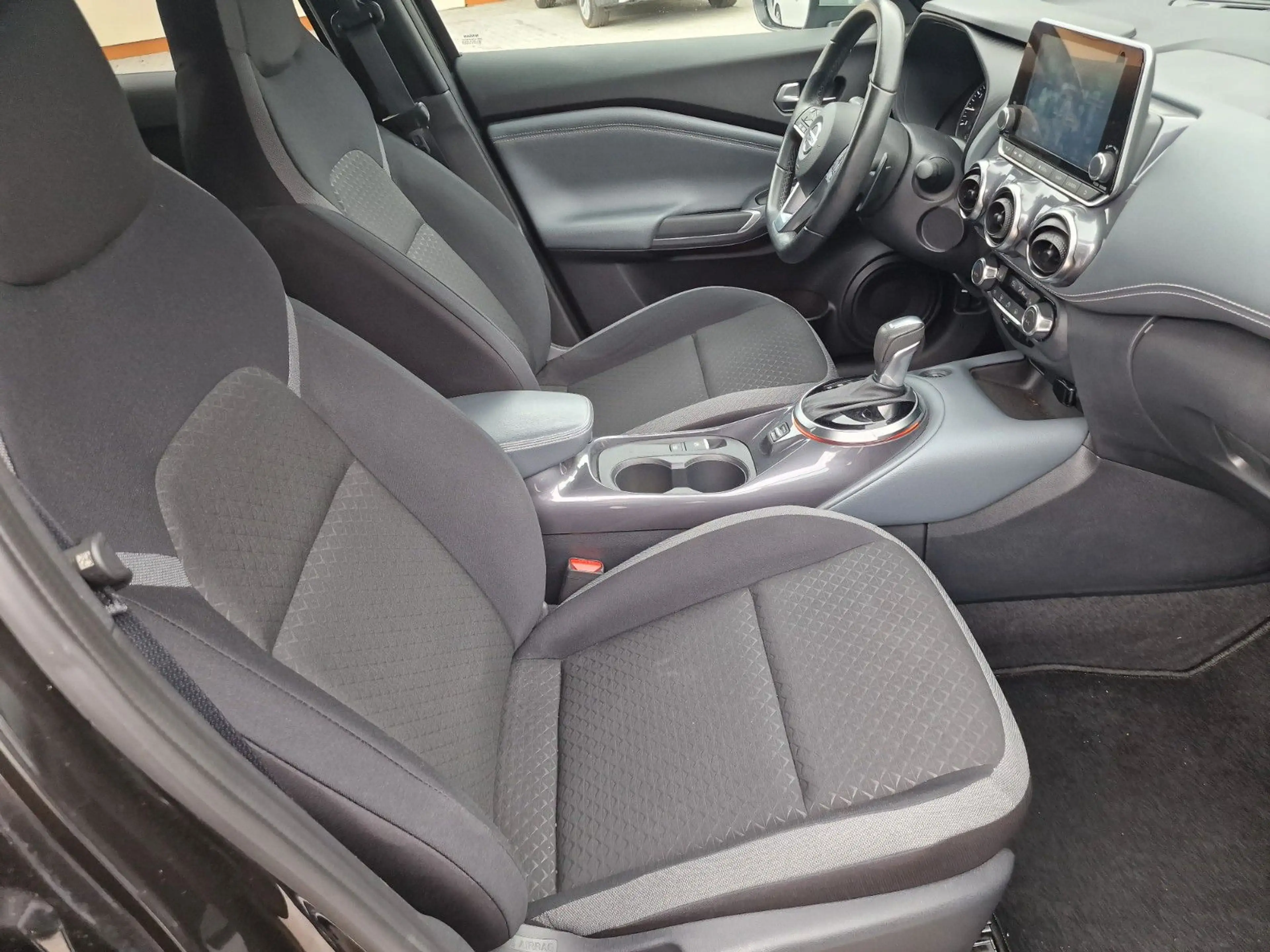 Nissan Juke — photo 9