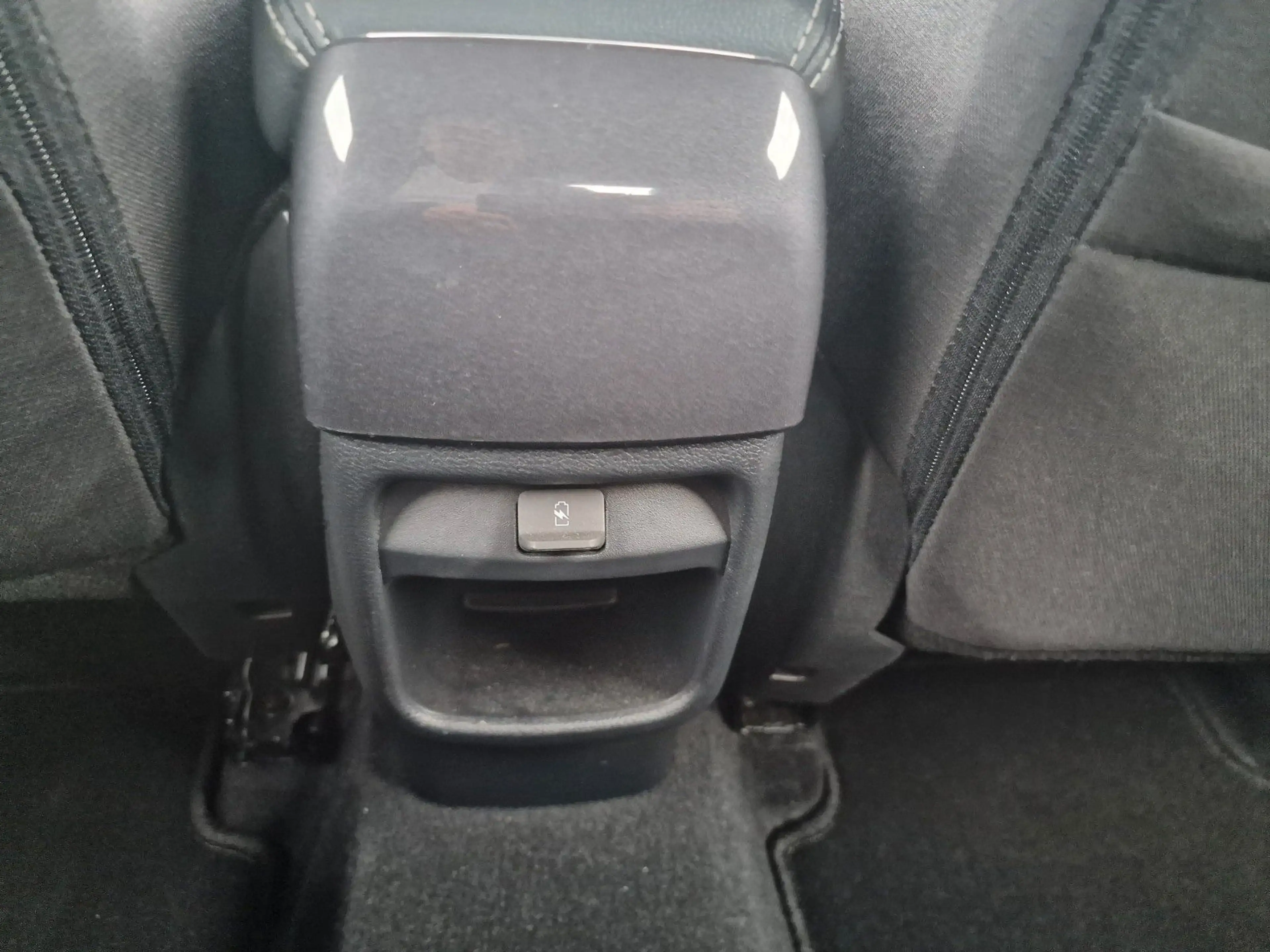 Nissan Juke — photo 12