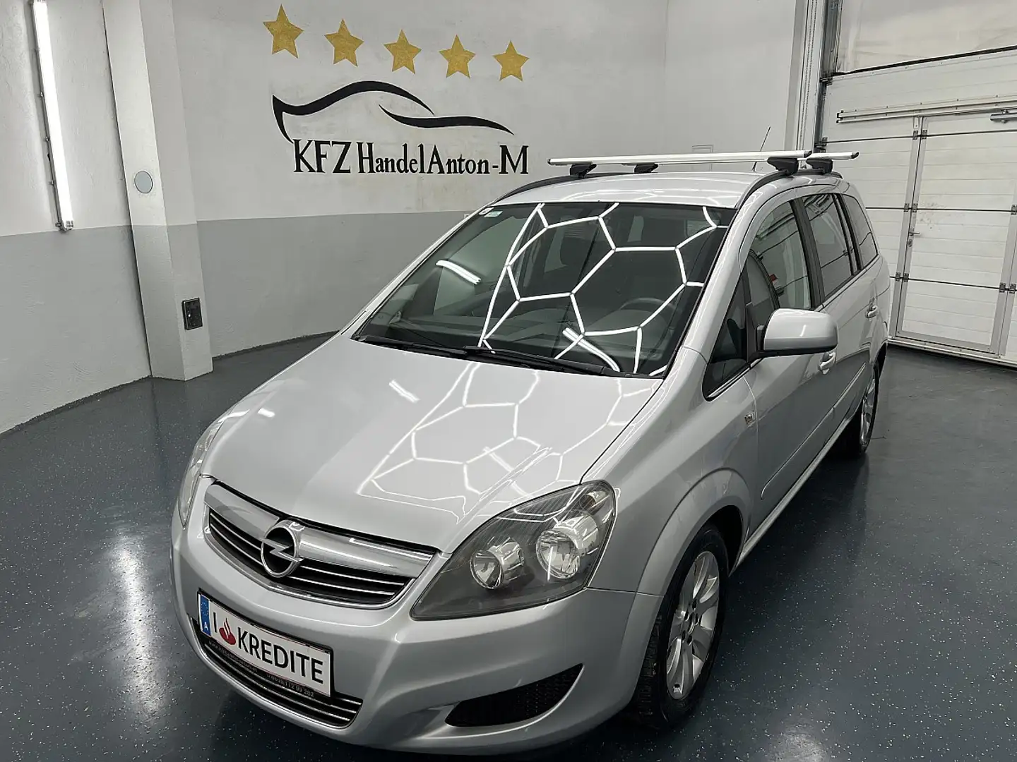 Opel Zafira 1,6 Edition 111 Jahre * 7 SITZER * SOFORT FINAN... Grau - 1