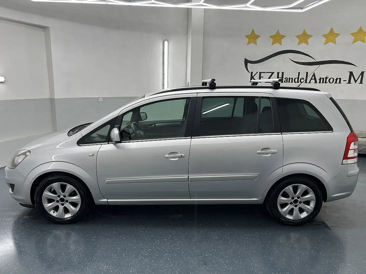 Opel Zafira 1,6 Edition 111 Jahre * 7 SITZER * SOFORT FINAN... Grau - 2