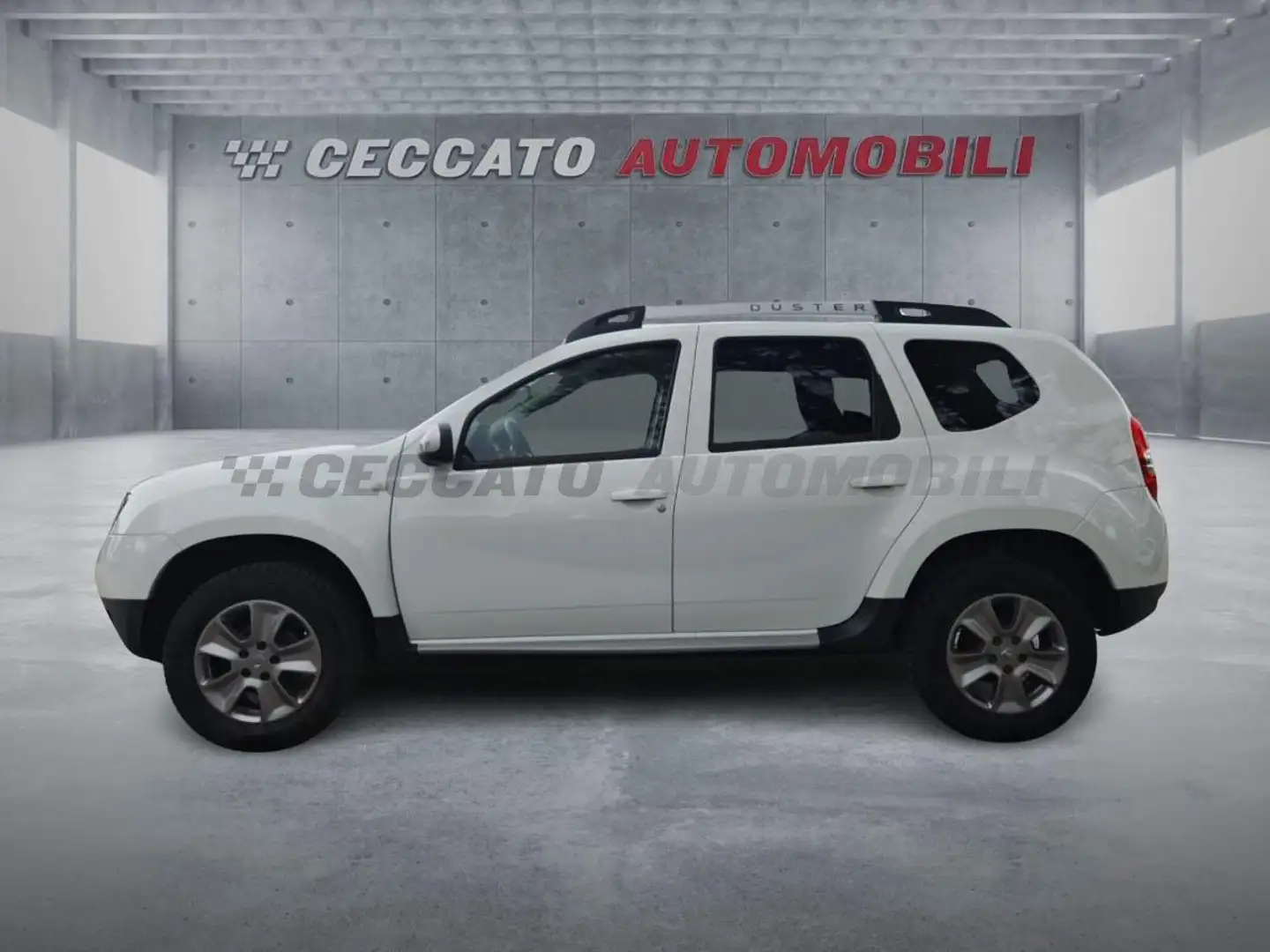Dacia Duster Duster 1.6 Laureate 4x2 s&s 115cv my17 Bianco - 2