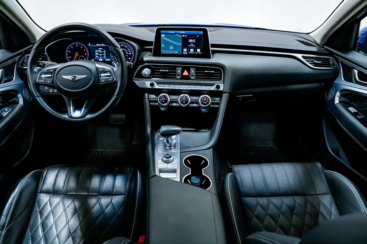 Genesis G70 photo Genesis G70