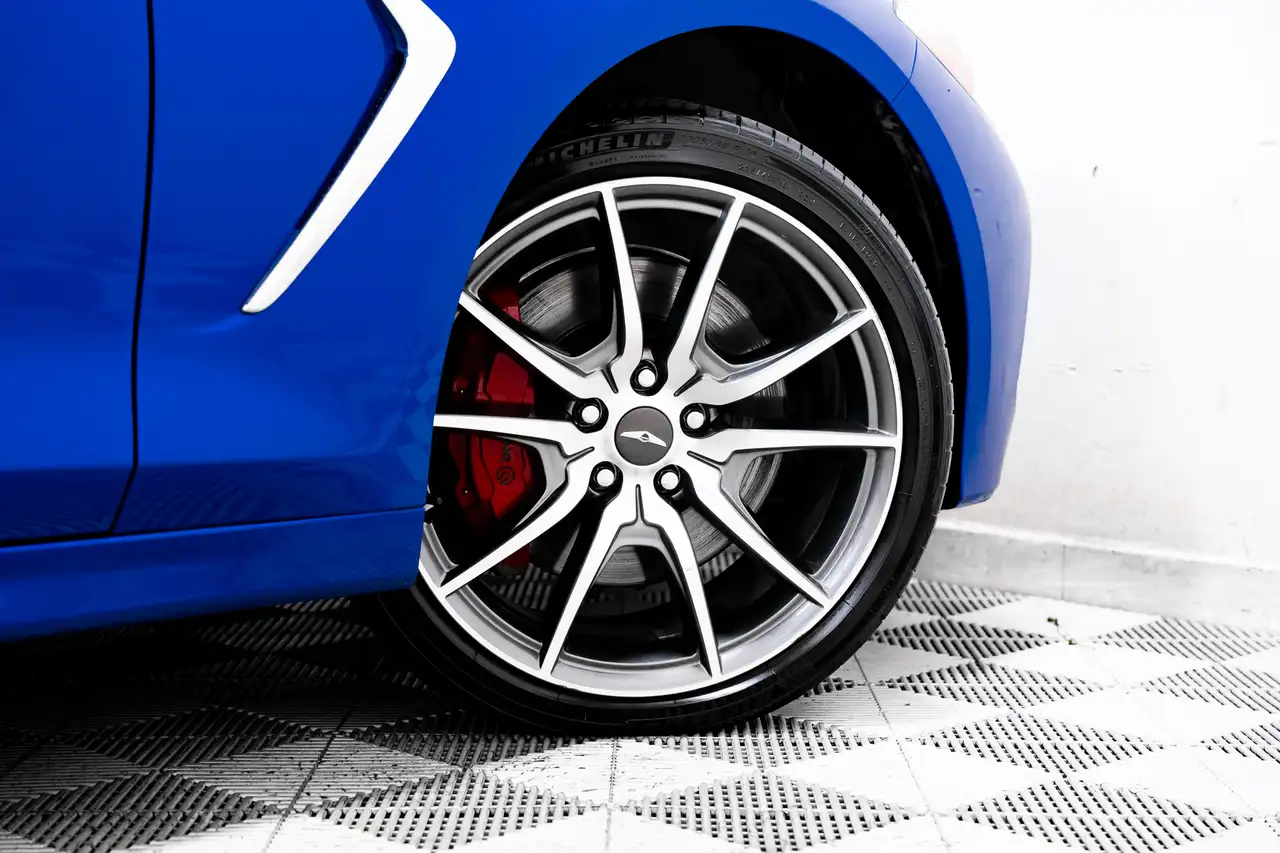 Genesis G70 photo Genesis G70
