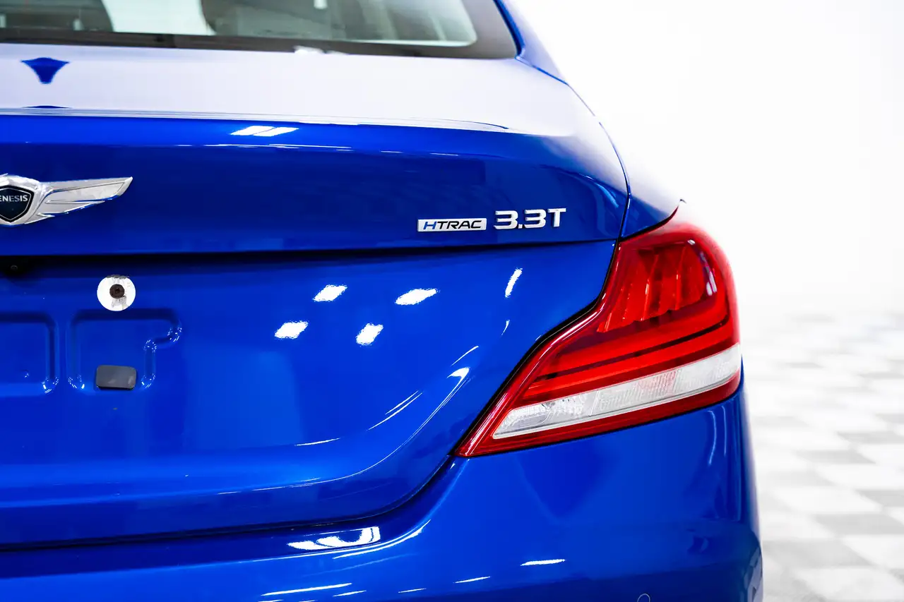 Genesis G70 photo Genesis G70