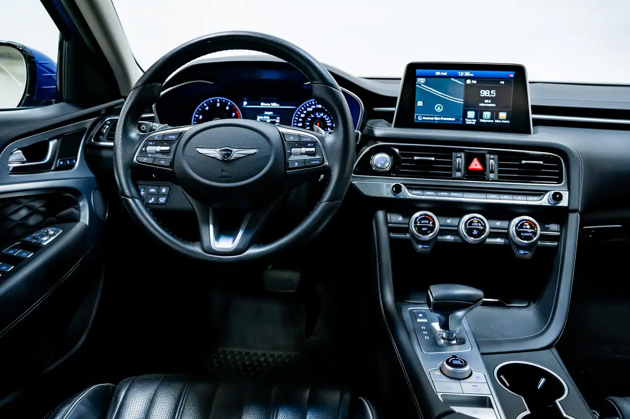 Genesis G70 photo Genesis G70