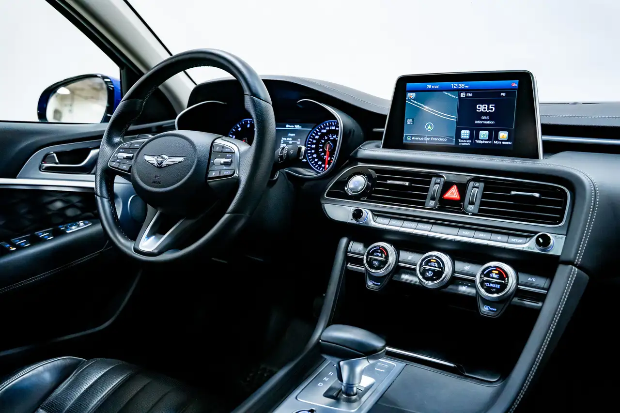 Genesis G70 photo Genesis G70