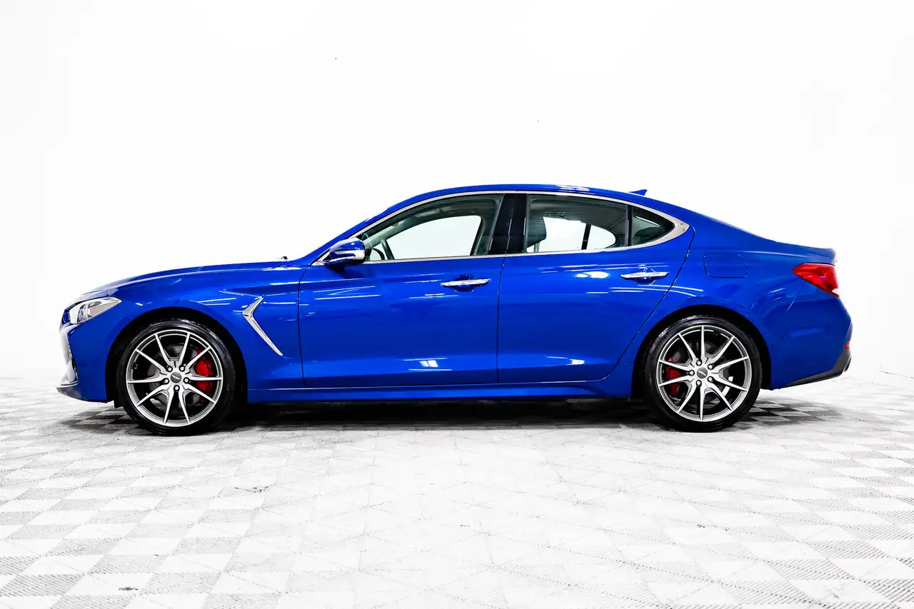 Genesis G70 photo Genesis G70