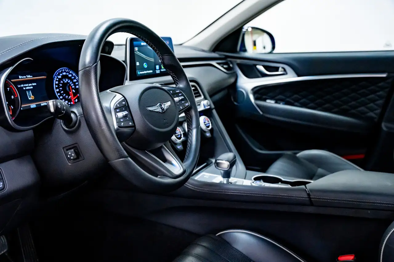Genesis G70 photo Genesis G70