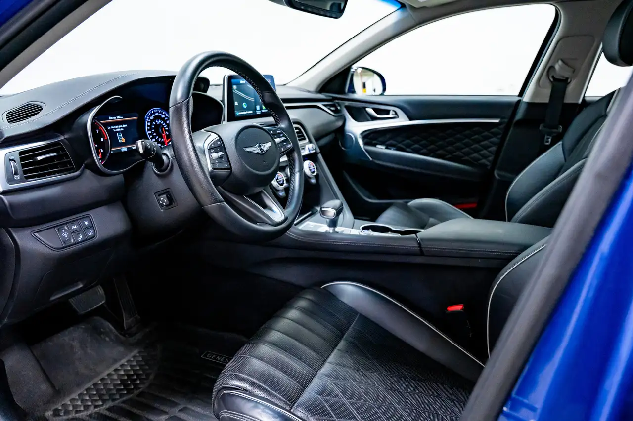 Genesis G70 photo Genesis G70
