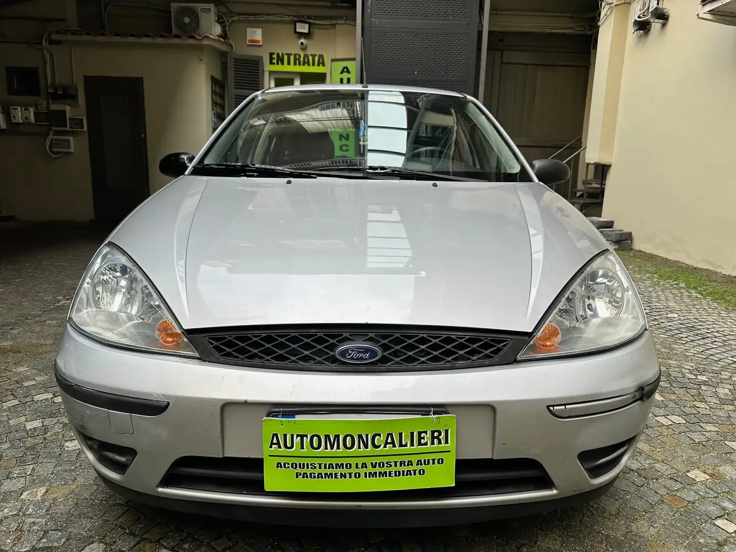 Ford Focus 5 Porte 1.8 tdci Zetec Comandi audio al volante Grau - 2