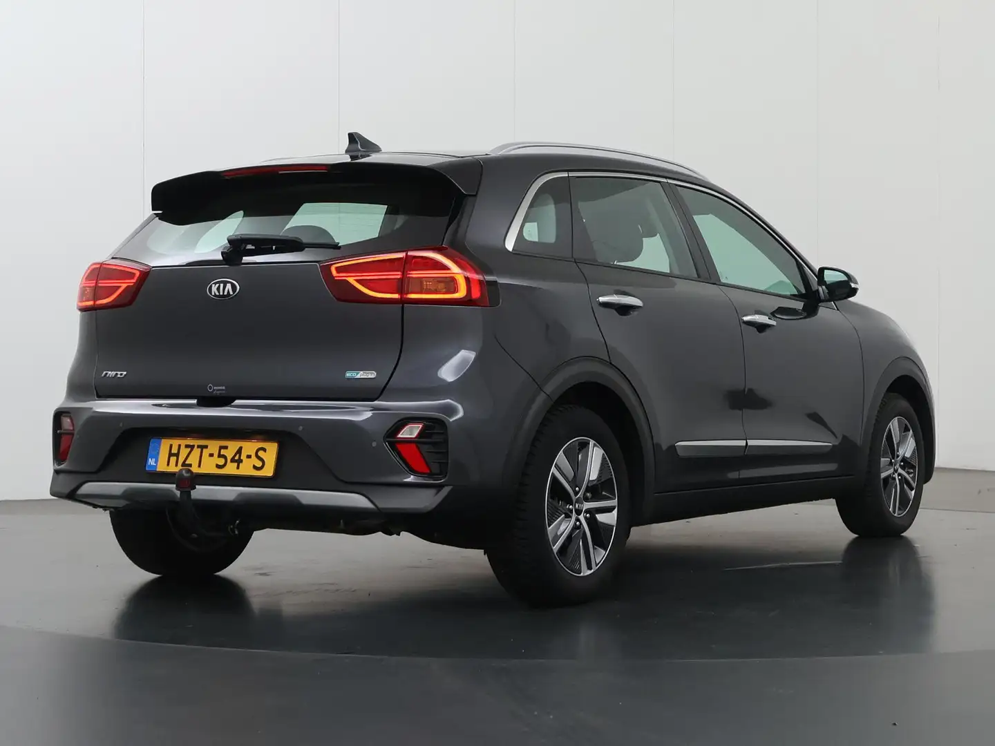 Kia Niro 1.6 GDi PHEV DynamicLine | Trekhaak | Navigatiesys Gris - 2