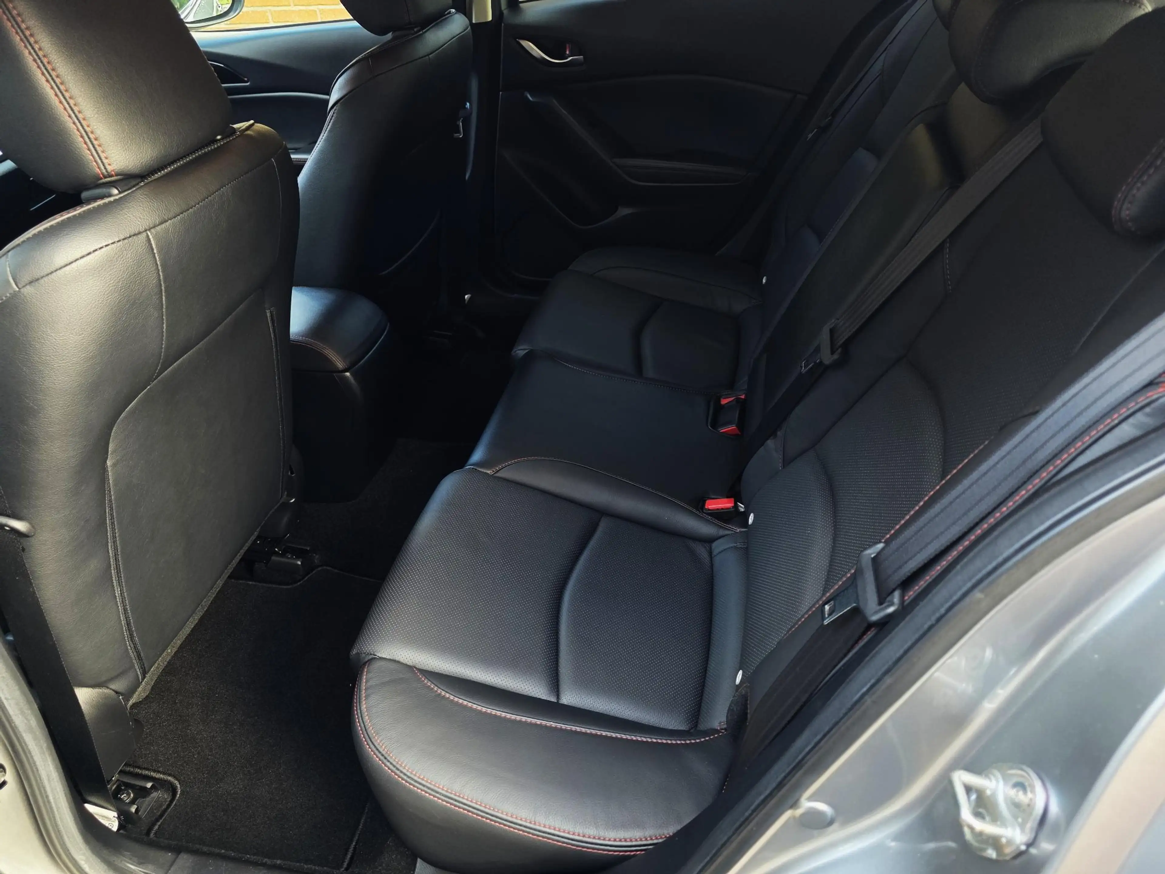 Mazda 3 2.0 HP GT-M — photo 14