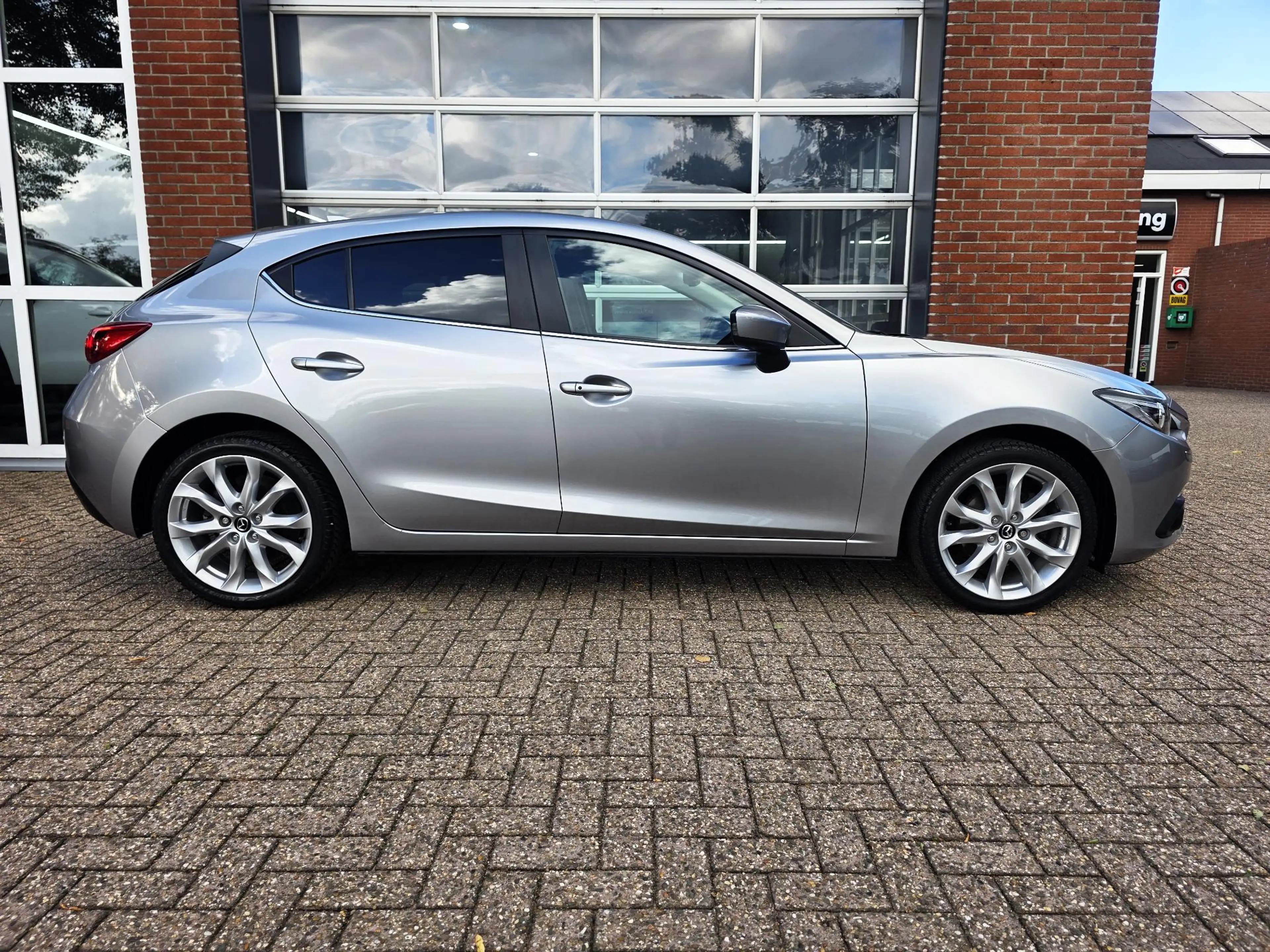 Mazda 3 2.0 HP GT-M — photo 3