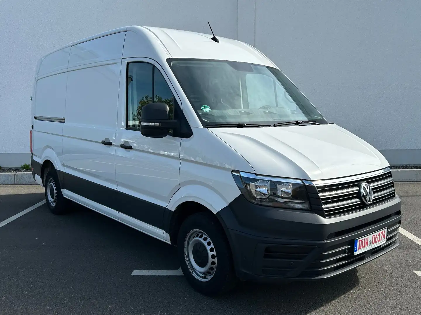 Volkswagen Crafter Kasten 30 mittellang Hochdach FWD Weiß - 1