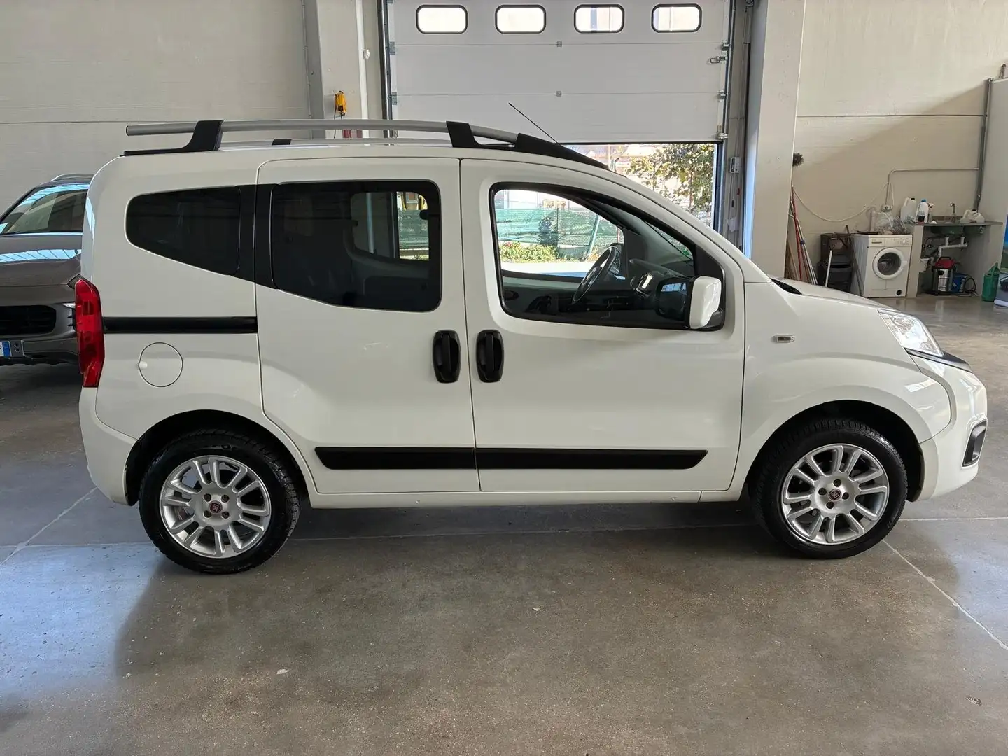 Fiat Qubo Qubo 2018 1.4 8v Dynamic 77cv GPL Bianco - 2