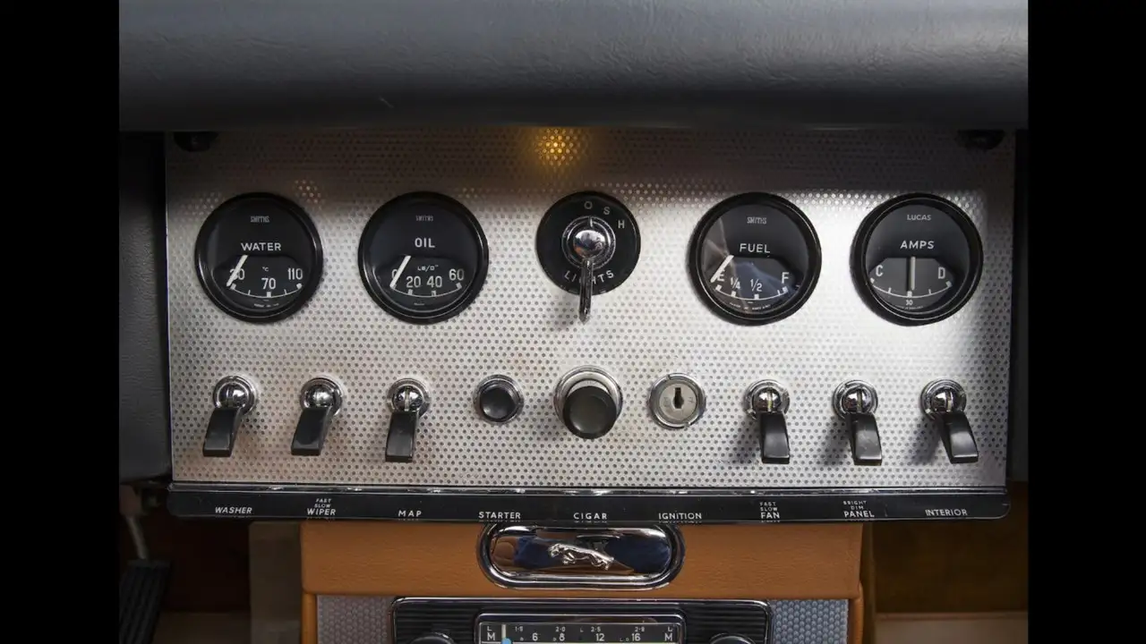Jaguar E-Type Serie 1 Roadster 3.8 OTS Note 1 MATCHING, foto 11