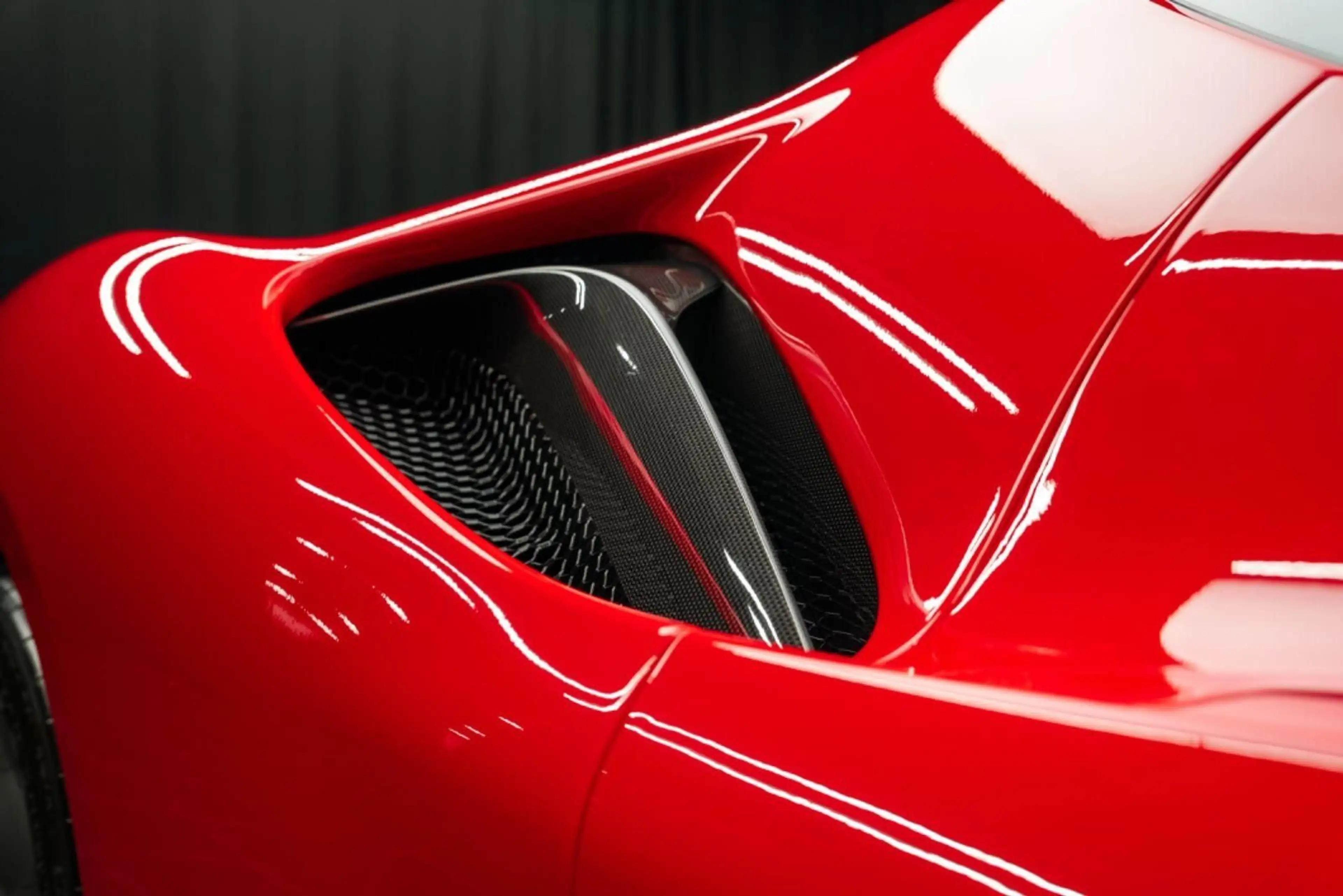 Ferrari SF90 Stradale FIORANO/CARBON/CAM — photo 8