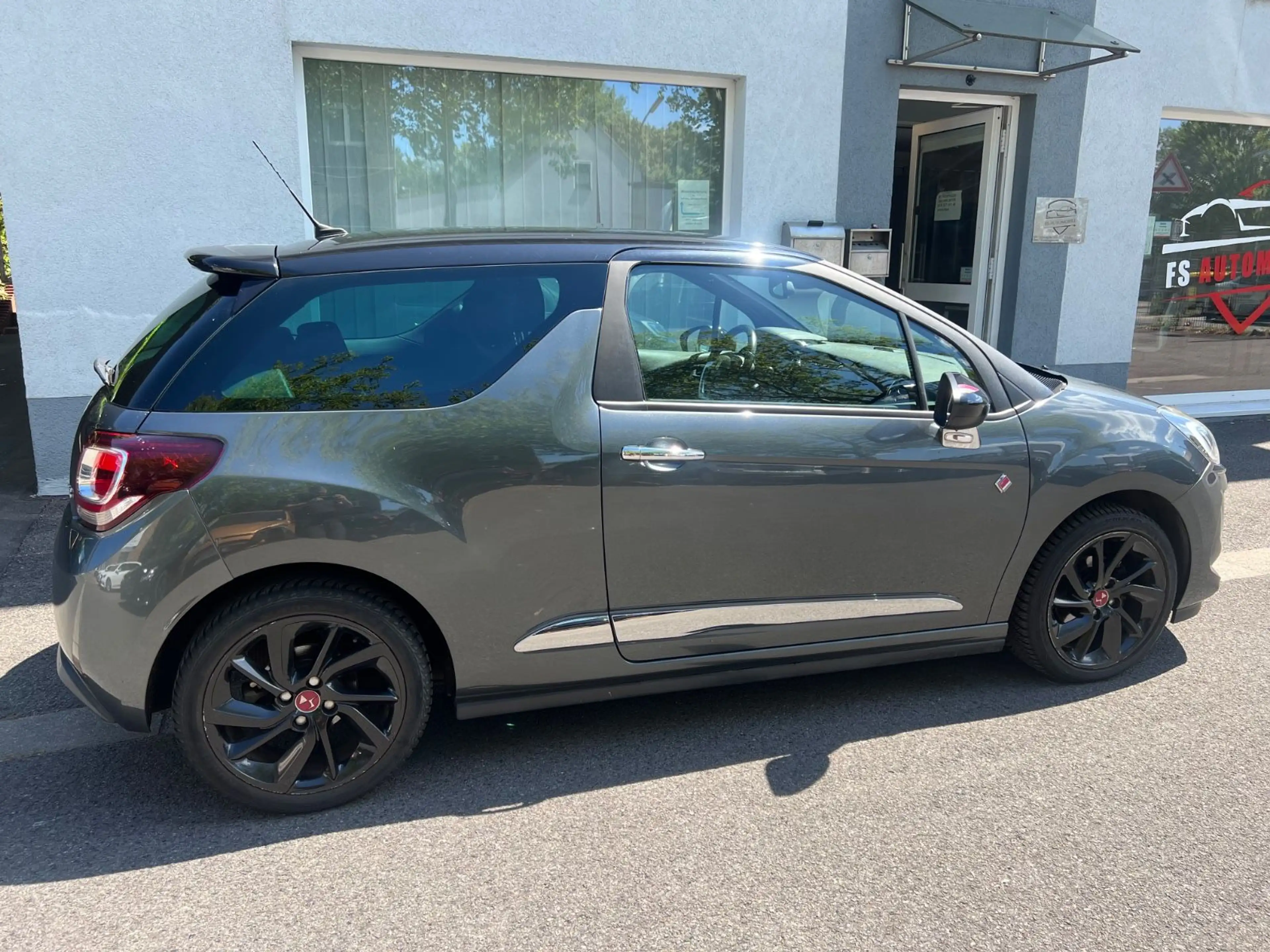 DS Automobiles DS 3 DS 3 Performance Line"Xenon"Navi"Kamera"SHZ" — photo 4