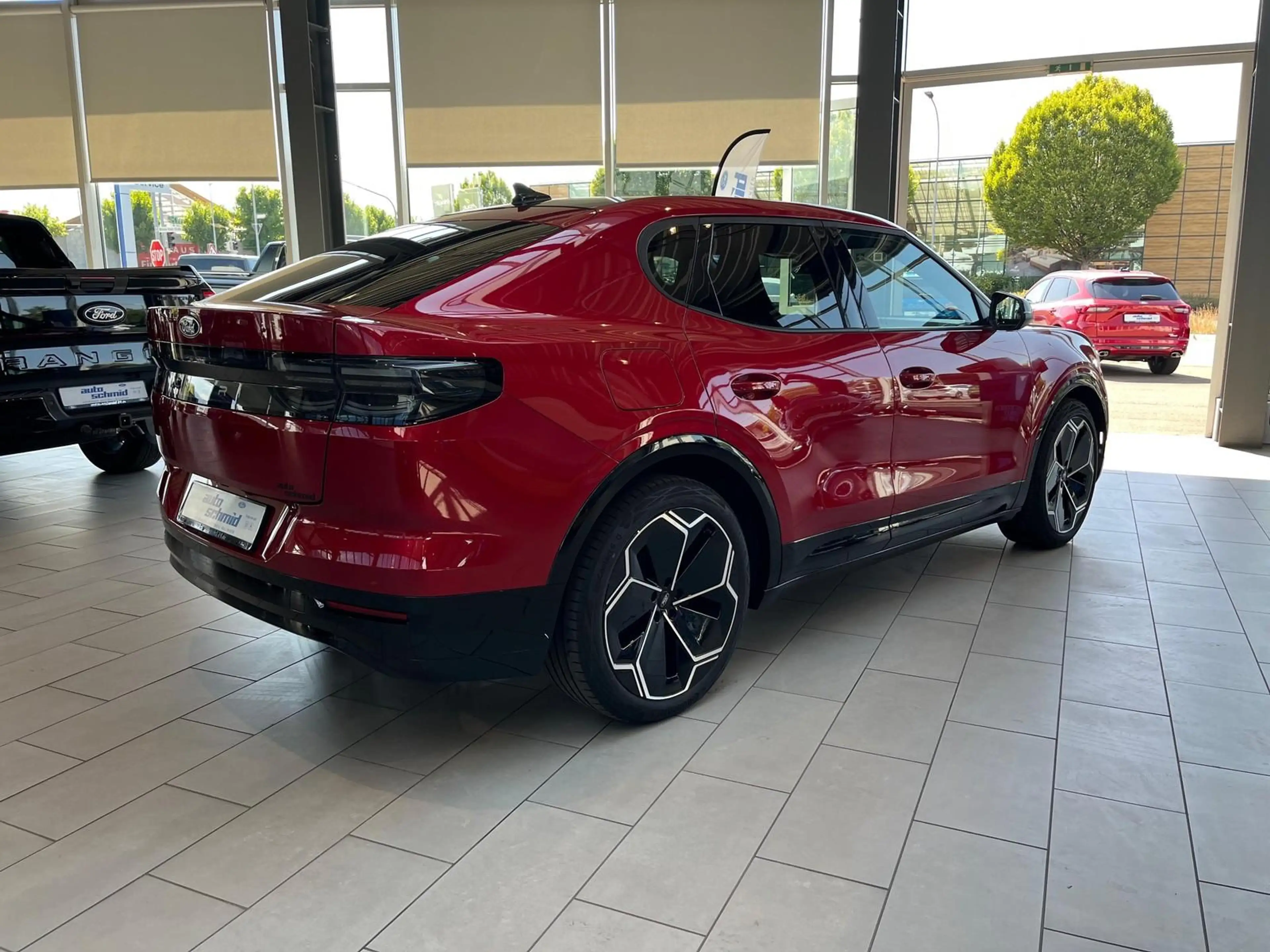 Ford Capri 210 kW RWD Premium + Panorama + 21" — photo 5