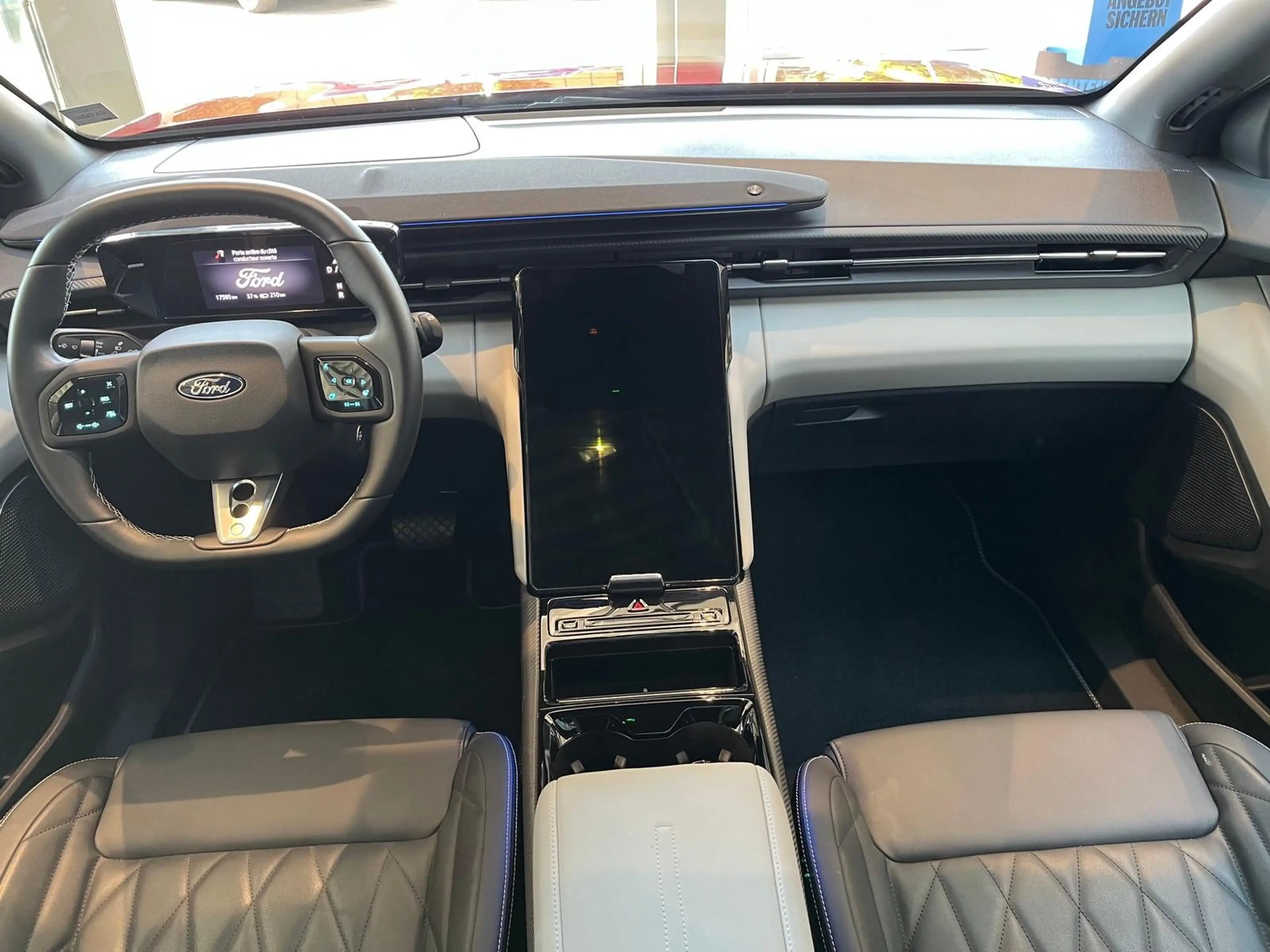 Ford Capri 210 kW RWD Premium + Panorama + 21" — photo 10