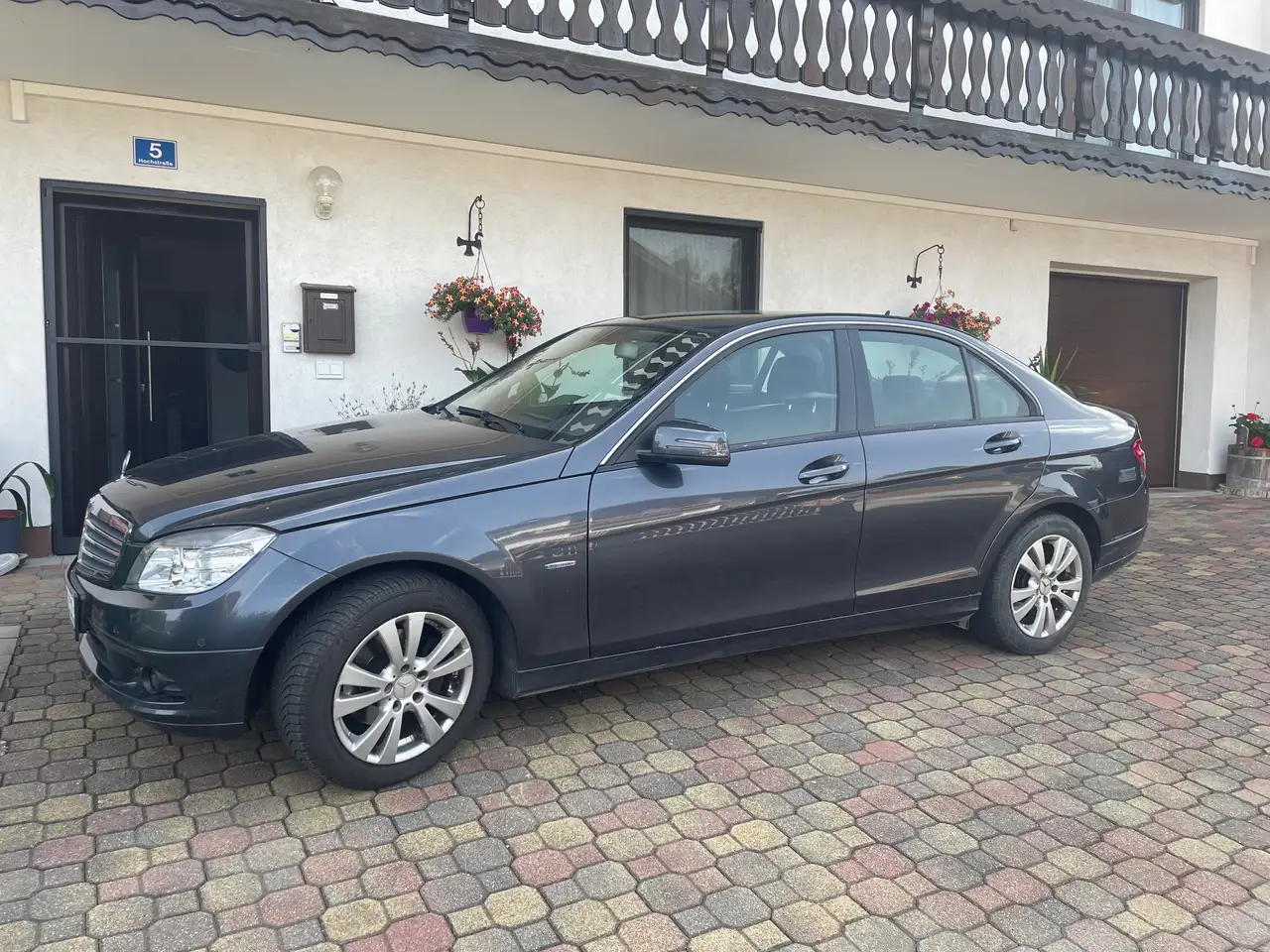 Mercedes-Benz C 200