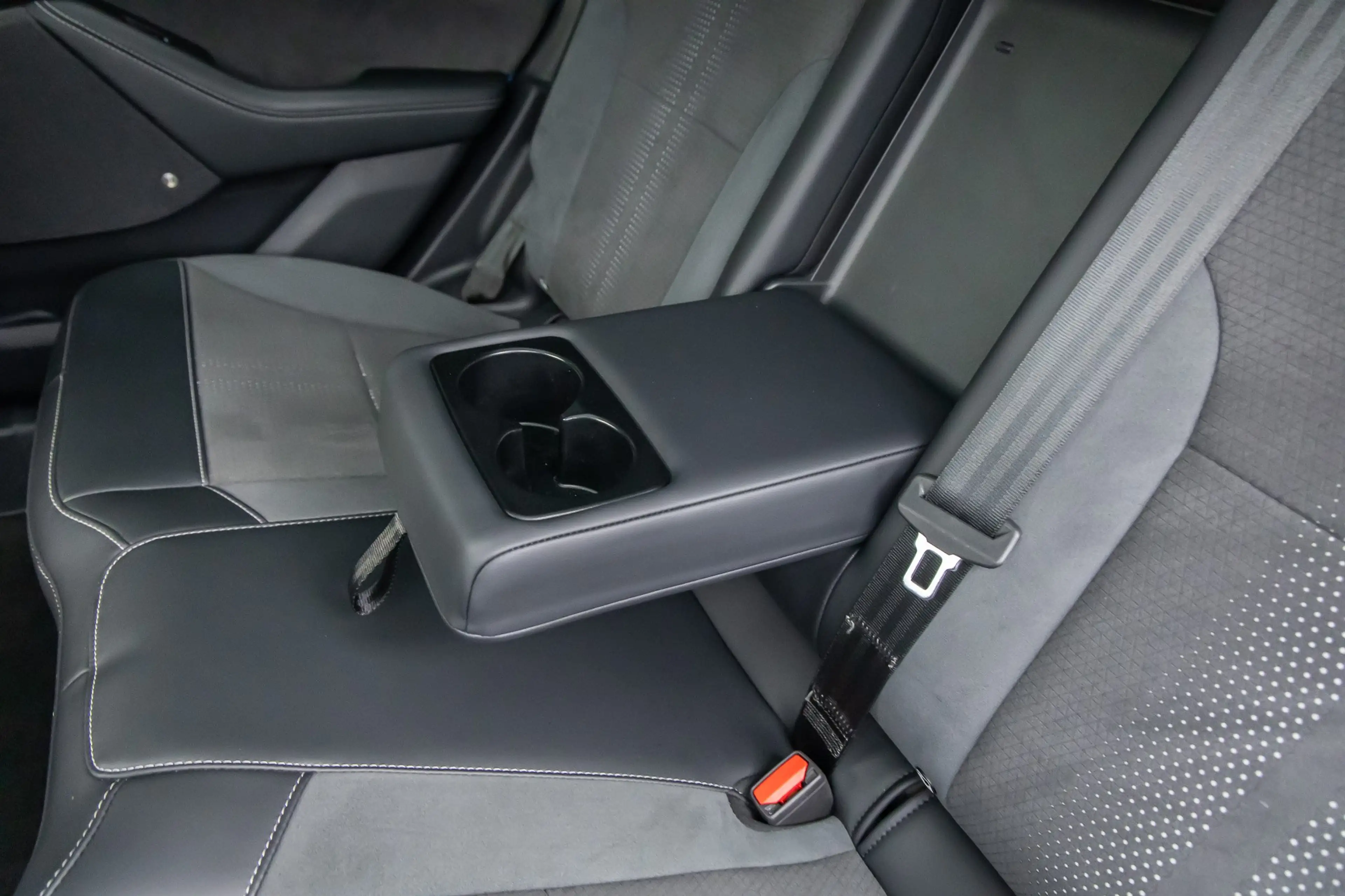 Ford Mustang Mach-E GT Extended AWD 98 kWh | Achteruitrijcamera | Appl — photo 9