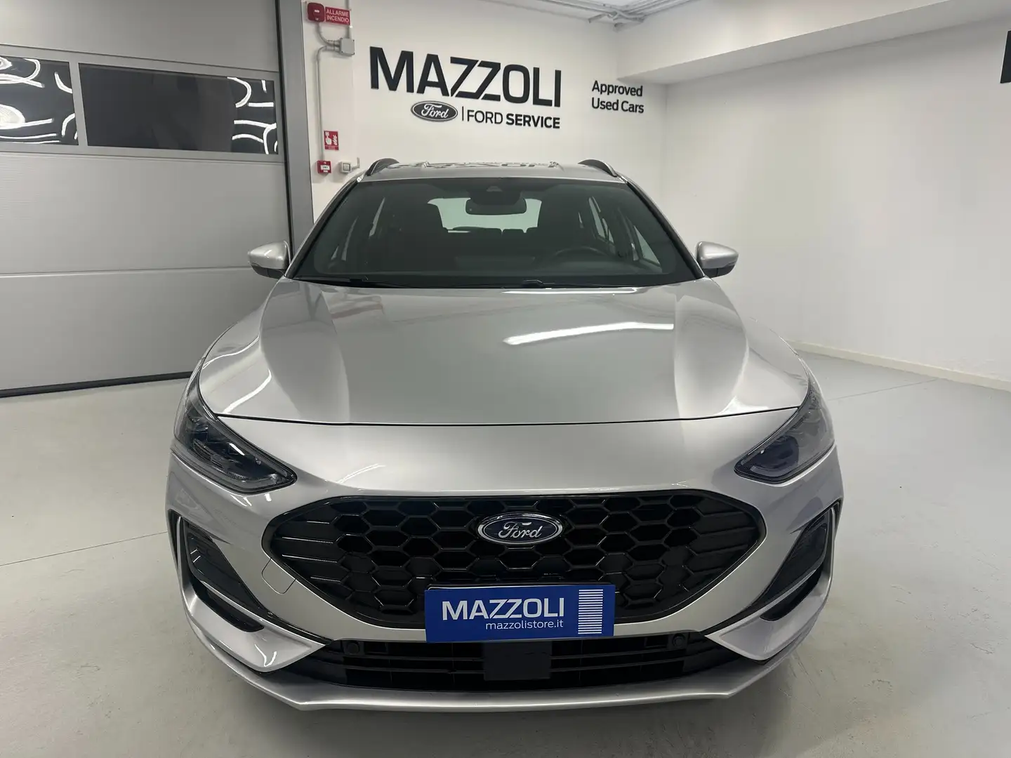 Ford Focus SW 1.0t ecoboost Hybrid ST-Line 125cv Argento - 2