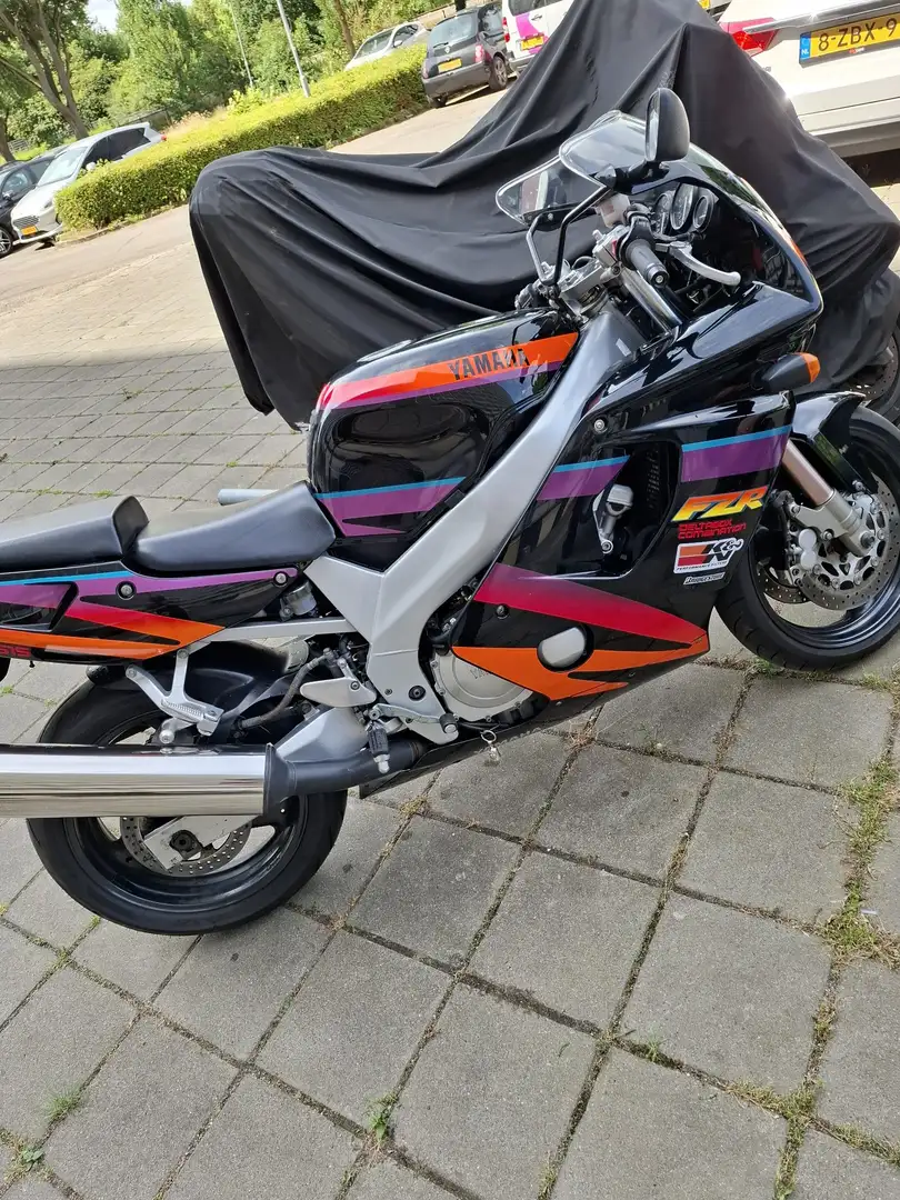 Yamaha FZR 600 genesis edition Zwart - 1