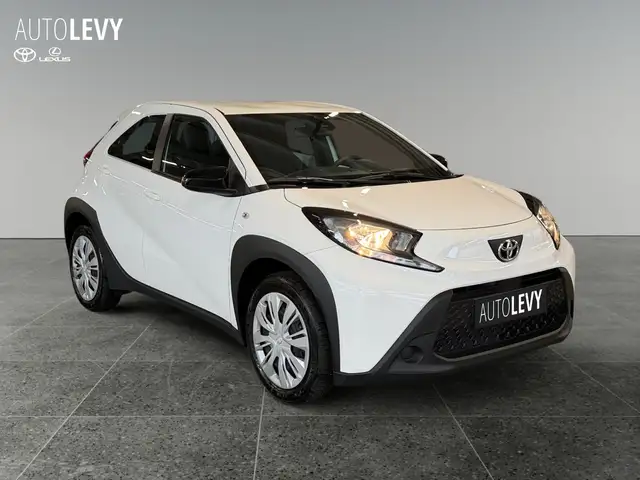 Toyota Aygo X view 8