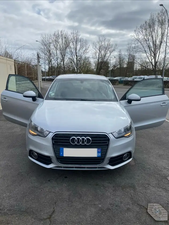 Audi A1 1.6 TDI 105 Ambition Luxe