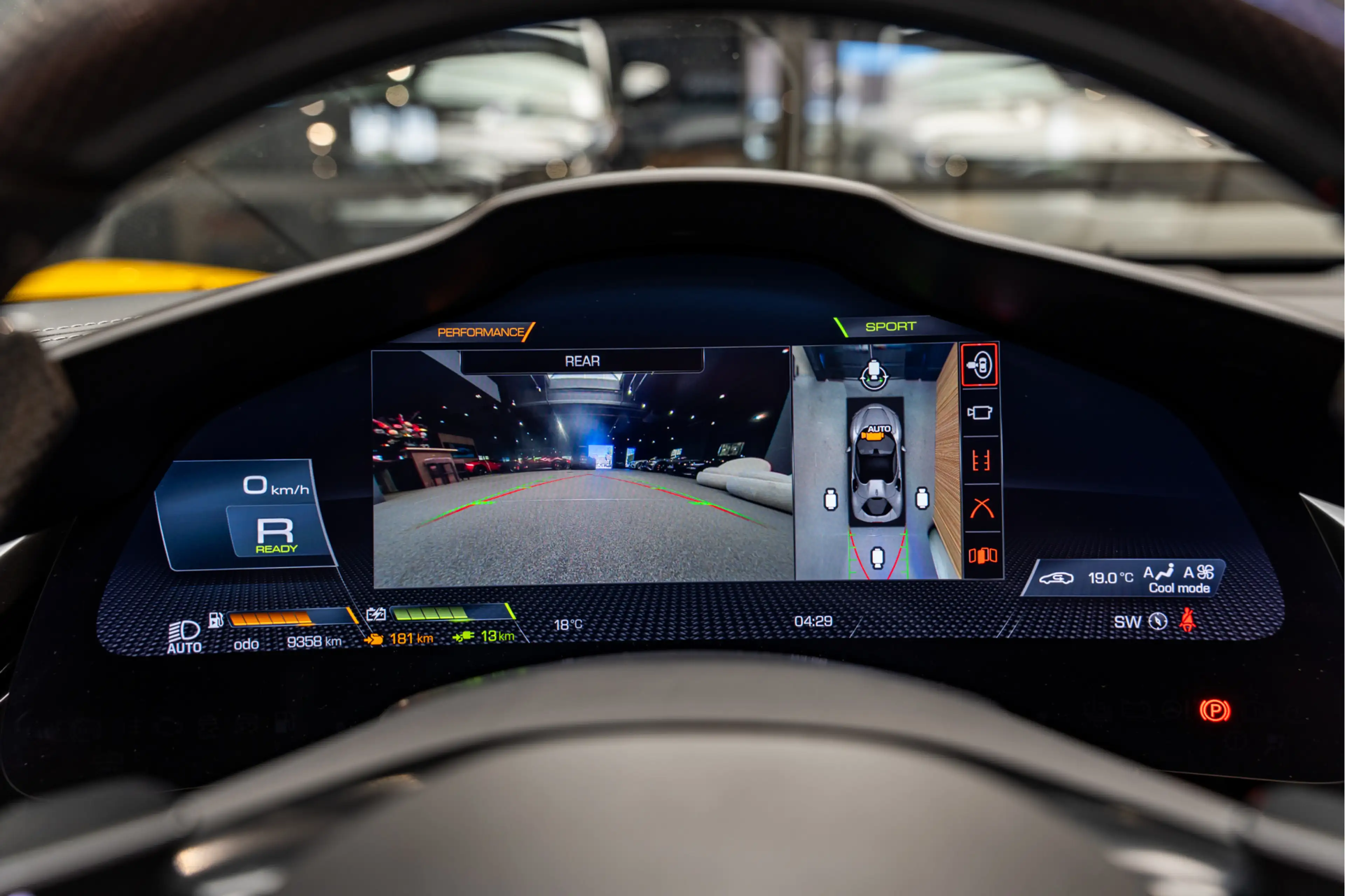 Ferrari SF90 Spider Full Carbon 4.0 V8 Carbon Seats — photo 41