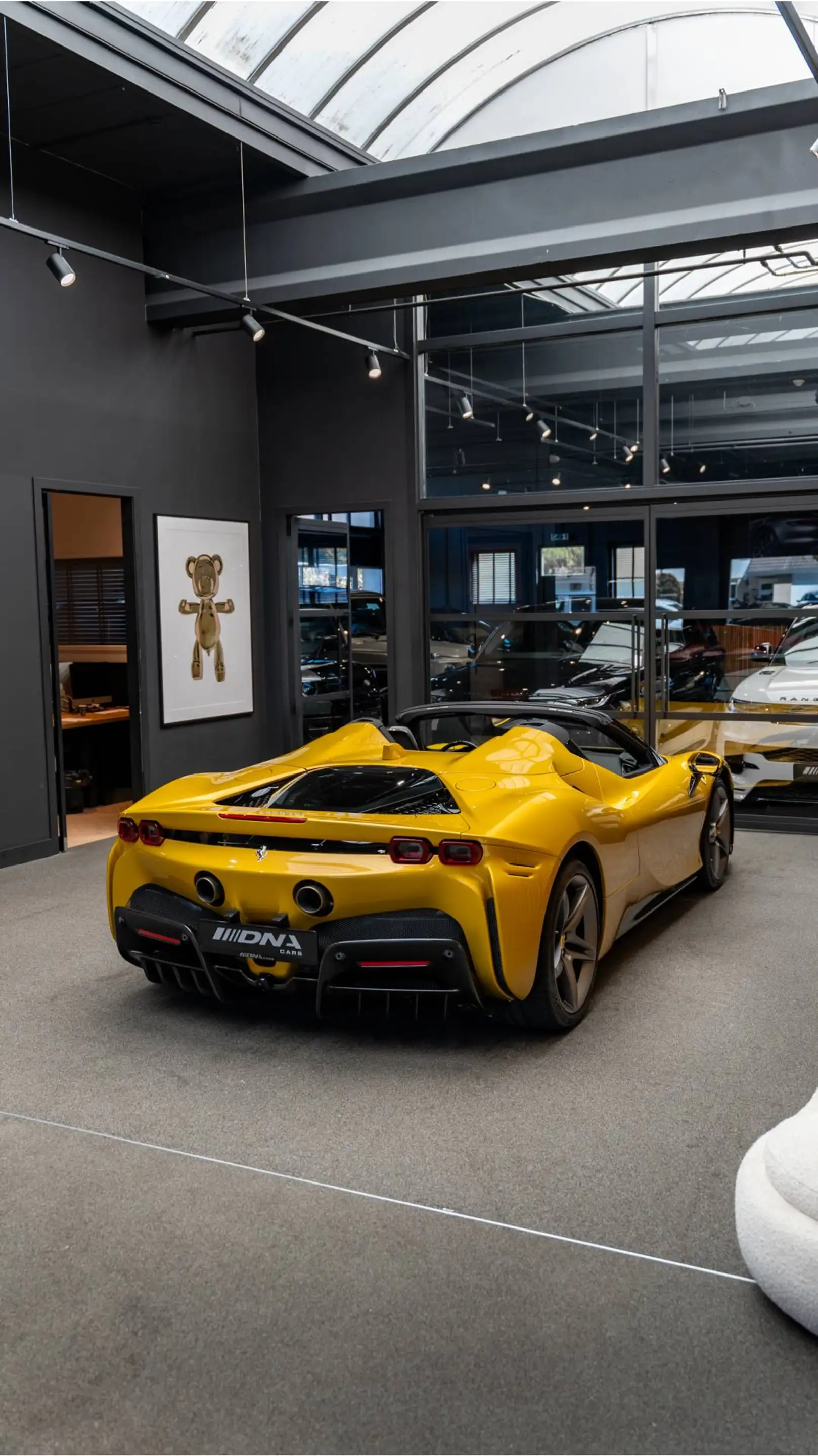 Ferrari SF90 Spider Full Carbon 4.0 V8 Carbon Seats — photo 26
