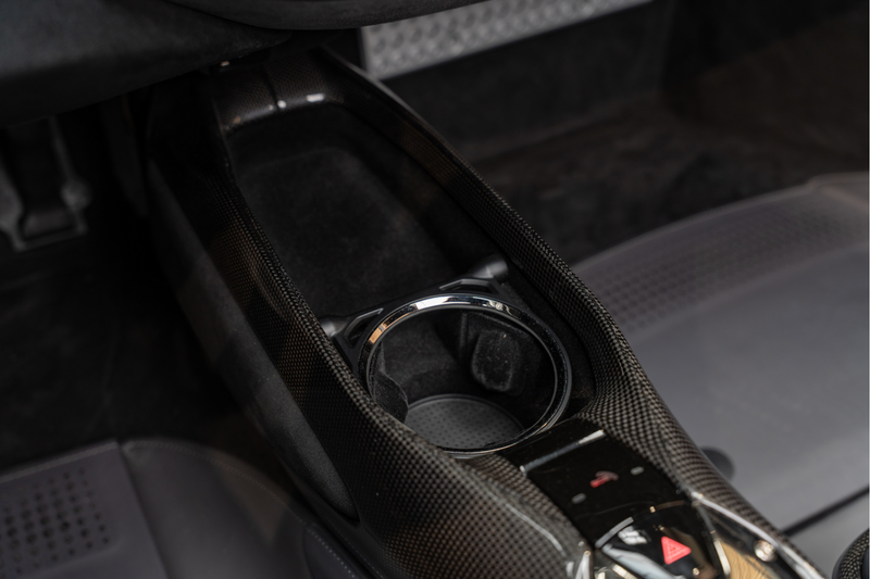 Ferrari SF90 Spider Full Carbon 4.0 V8 Carbon Seats — photo 40